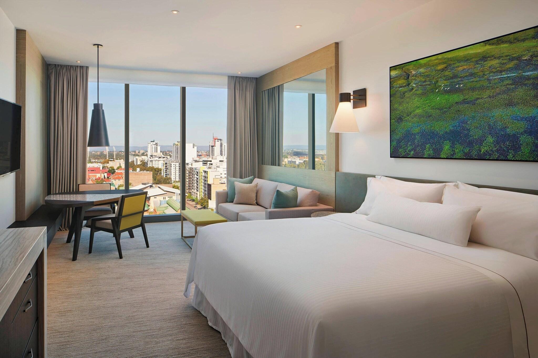 Double Deluxe King Bed