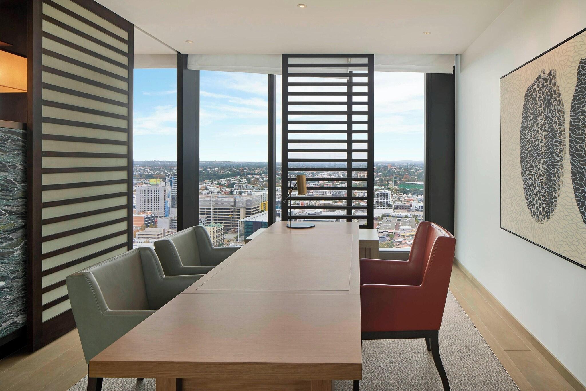 Suite Executive King Bed