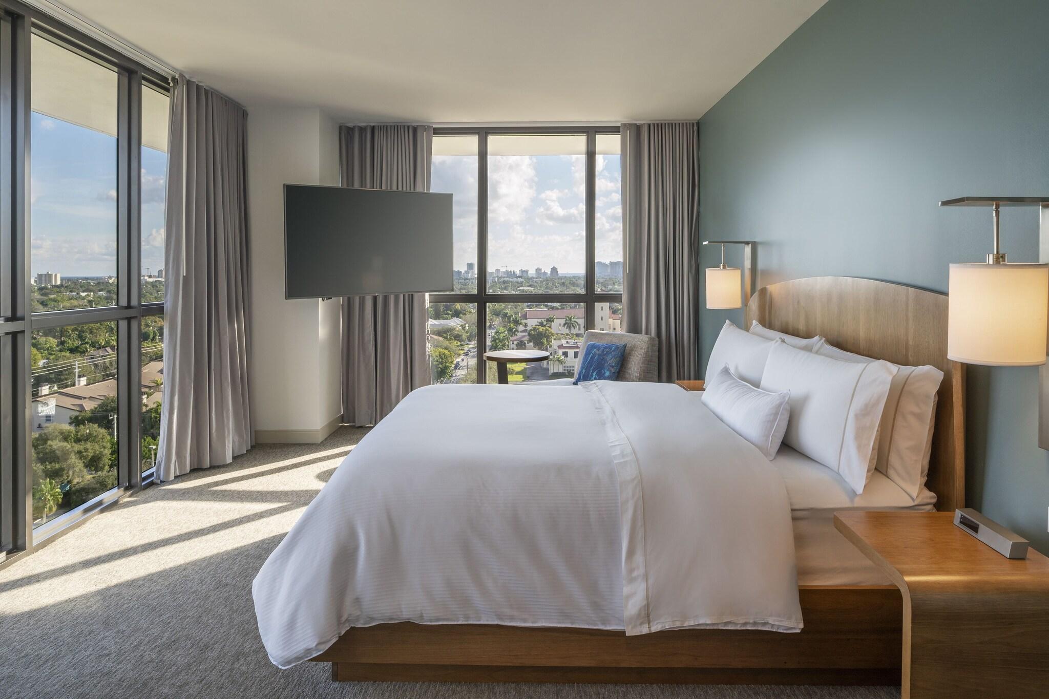 Suite King Bed One Bedroom 