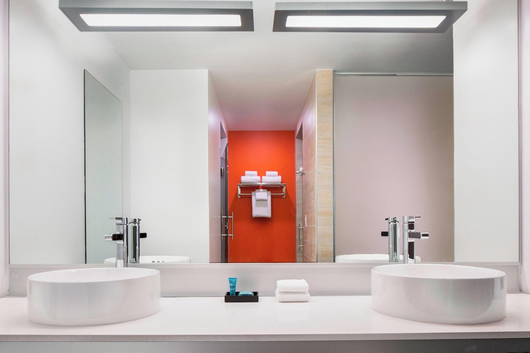 Suite Two Queen Beds