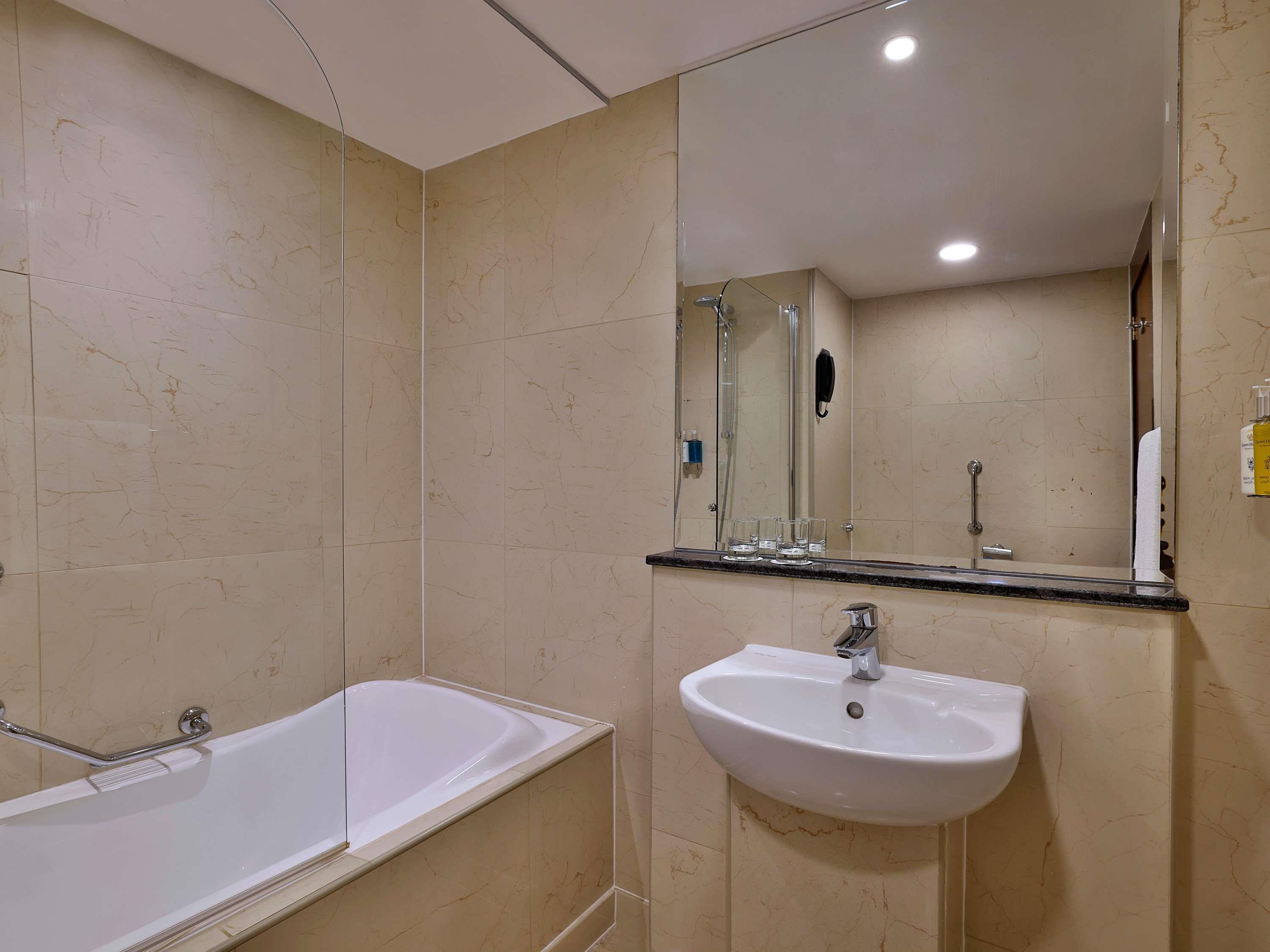 Double Classic King Bed