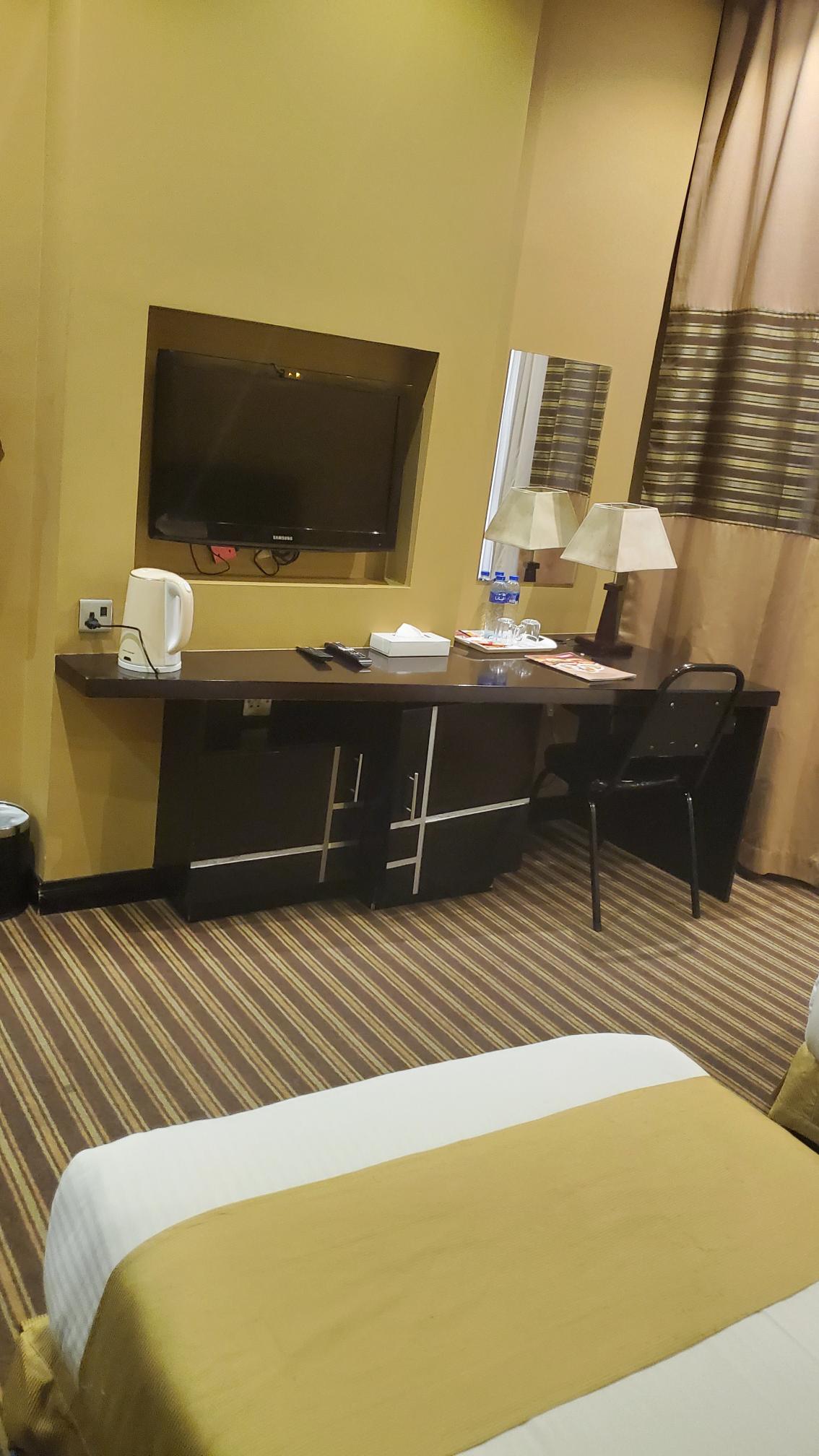 Double or Twin Standard