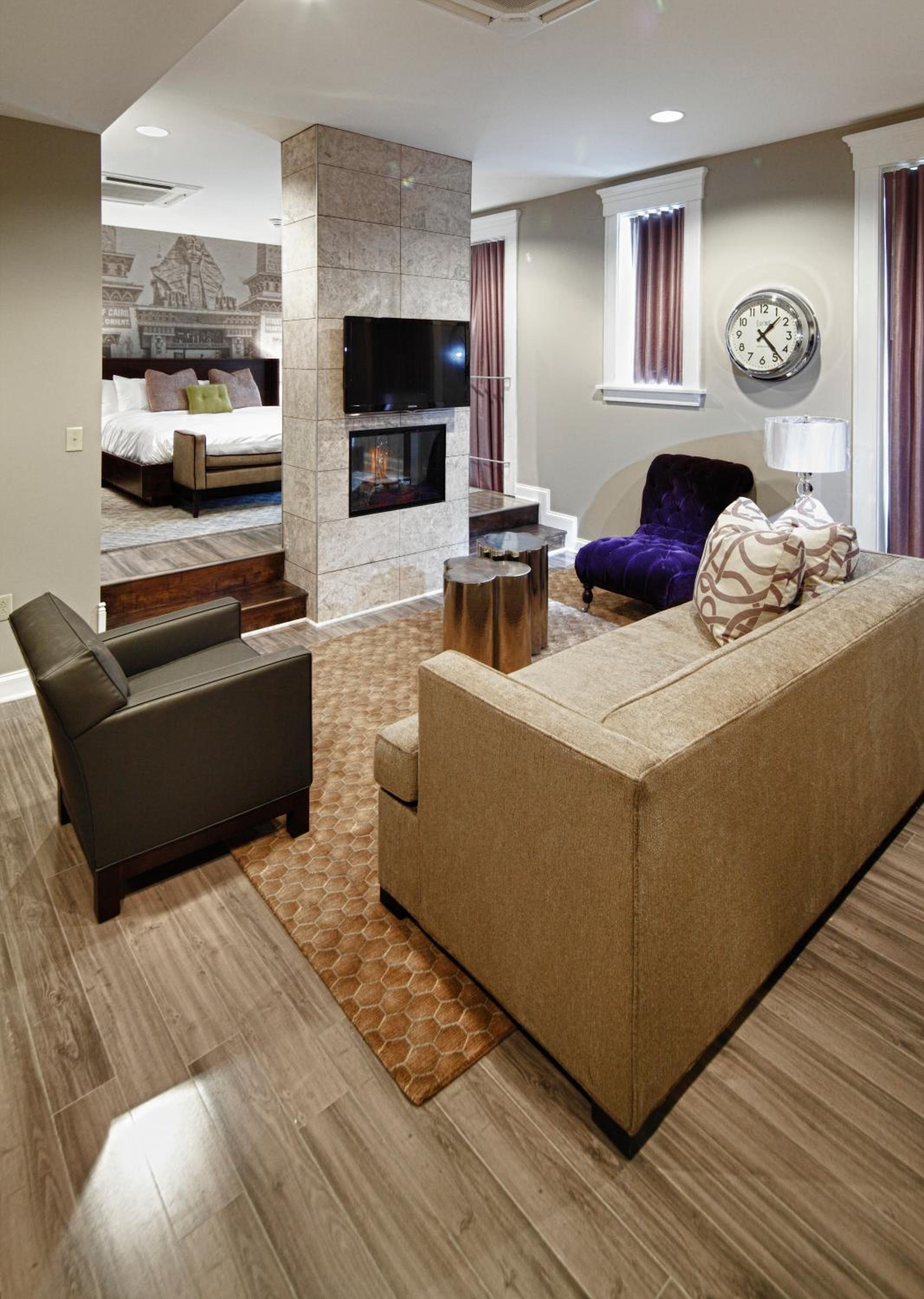 Junior Suite King Size Bed