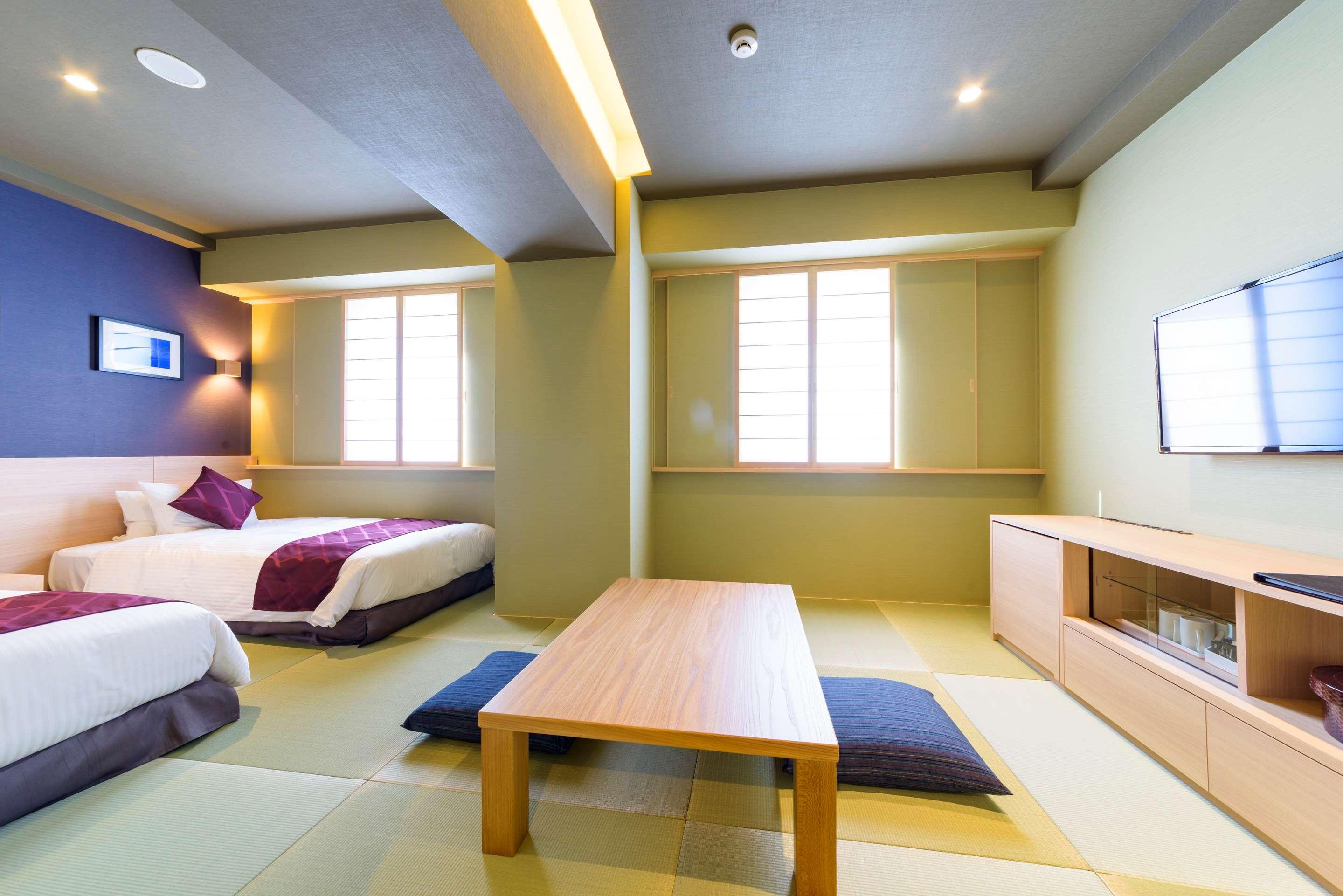 Twin Japanese Room