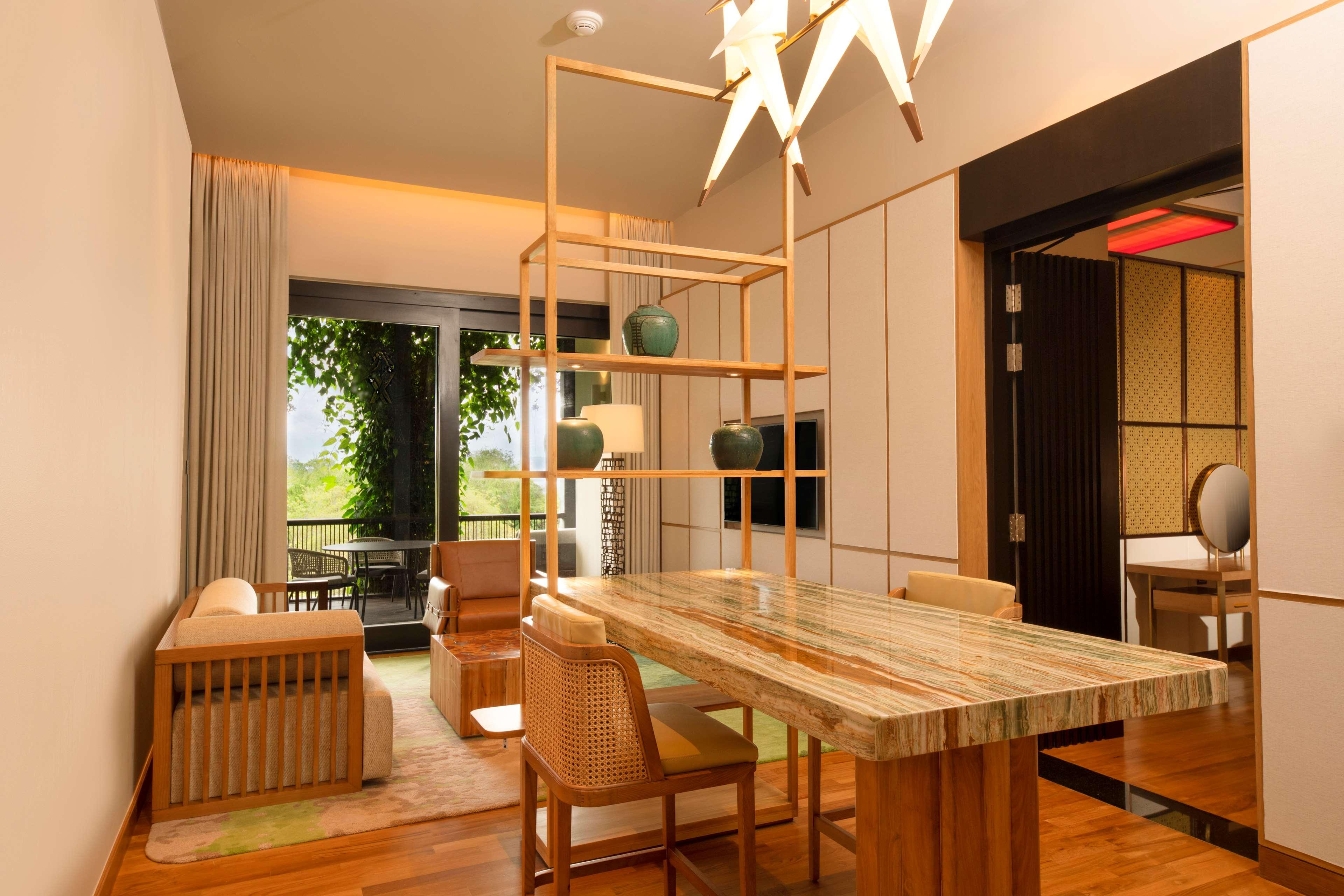 Suite King Bed One Bedroom 