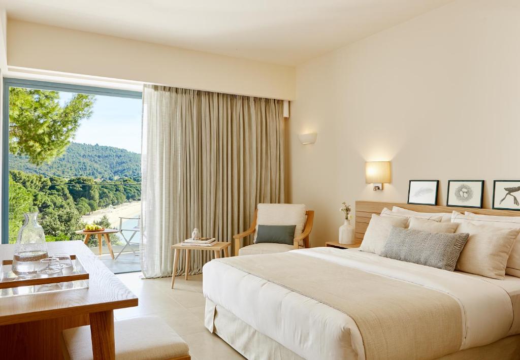 Double or Twin Deluxe