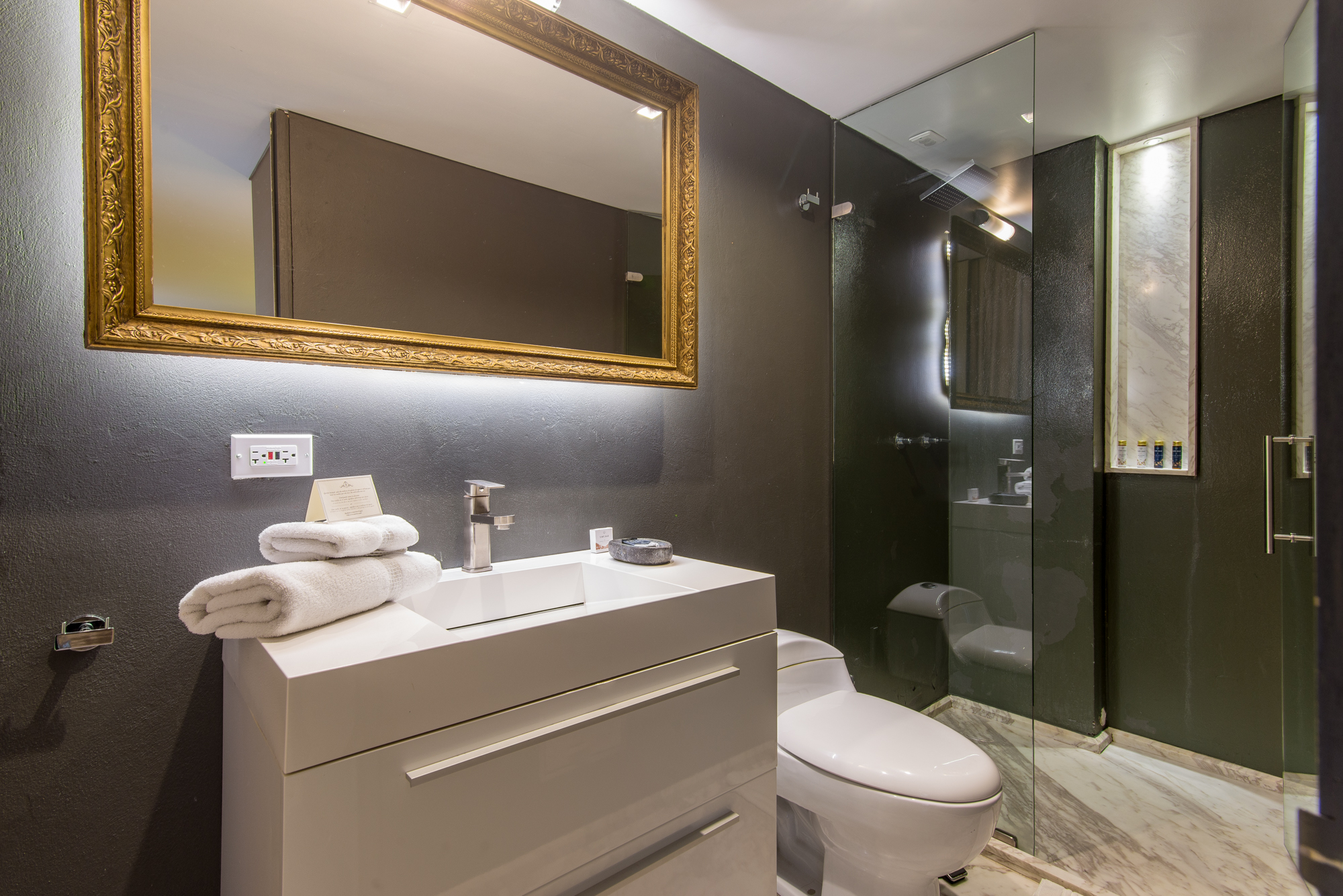 Twin Superior One Bedroom