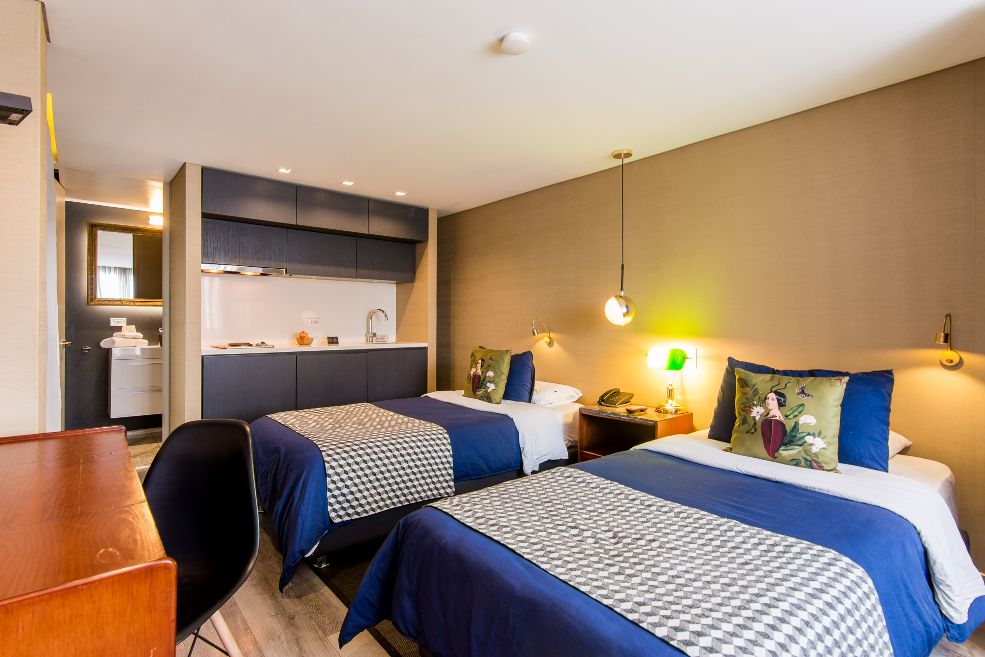 Twin Superior One Bedroom