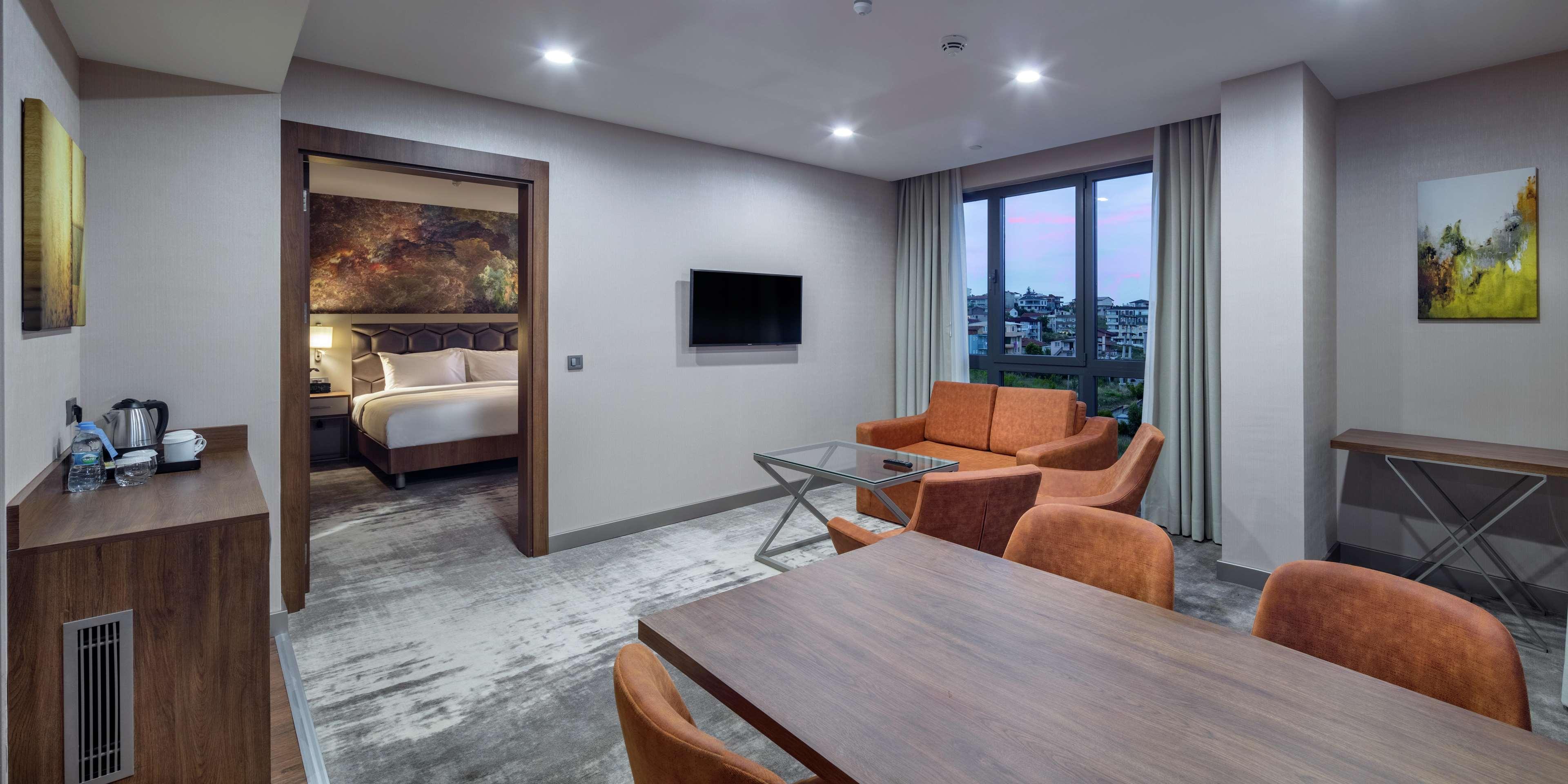 Suite Sea View King Bed