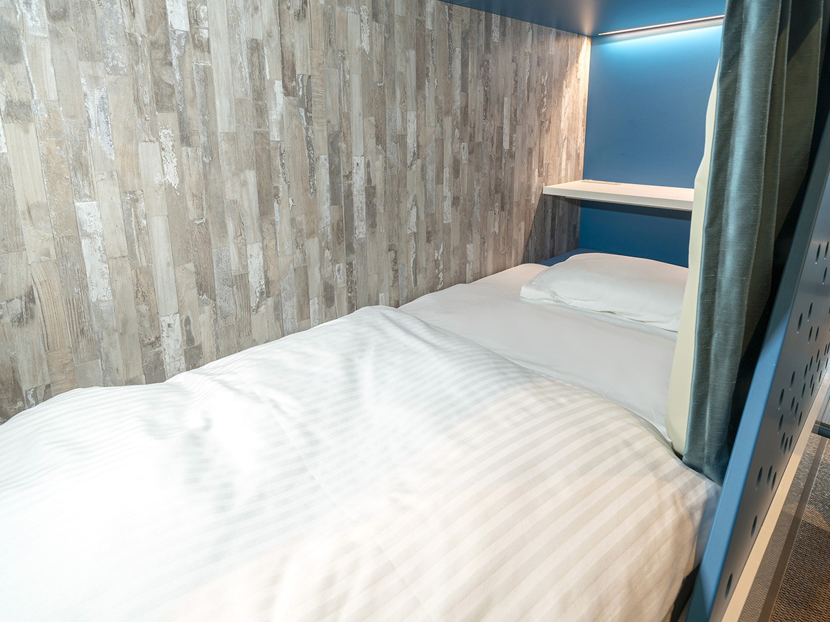 Bed in Dormitory Bunk Bed