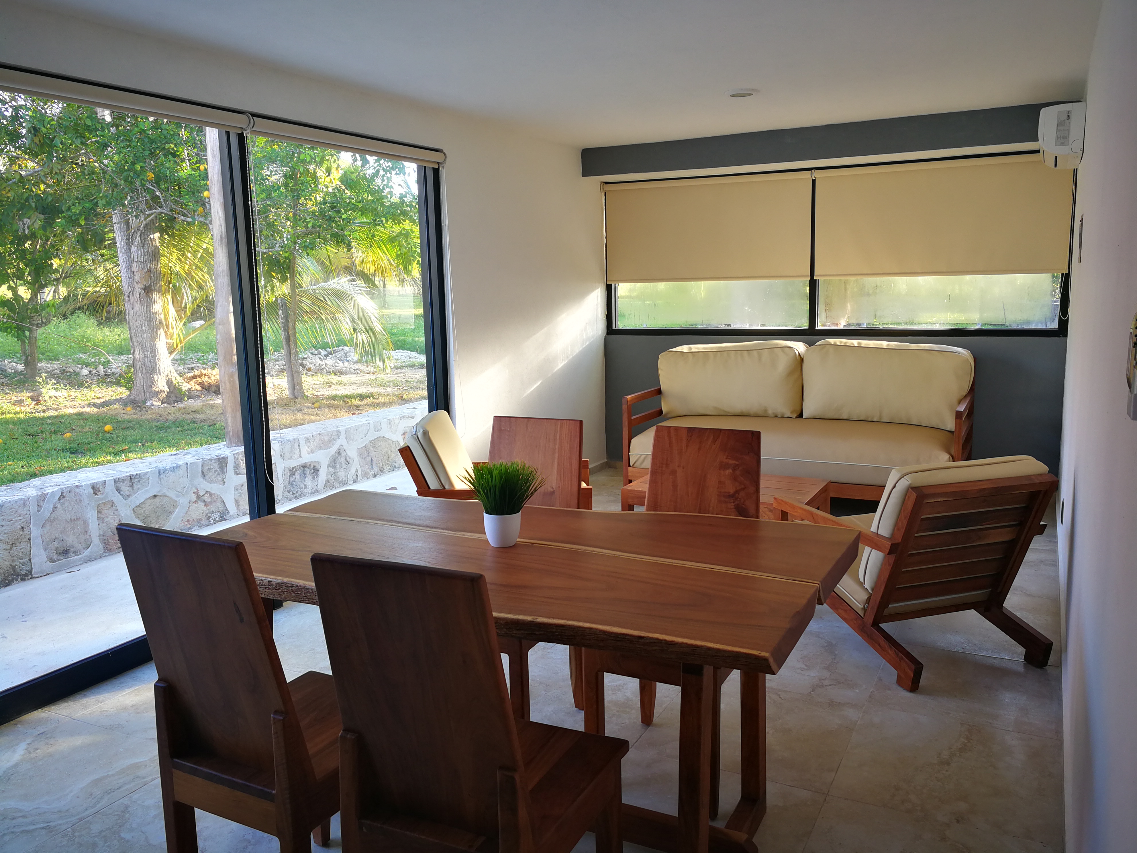 Suite Deluxe King Bed