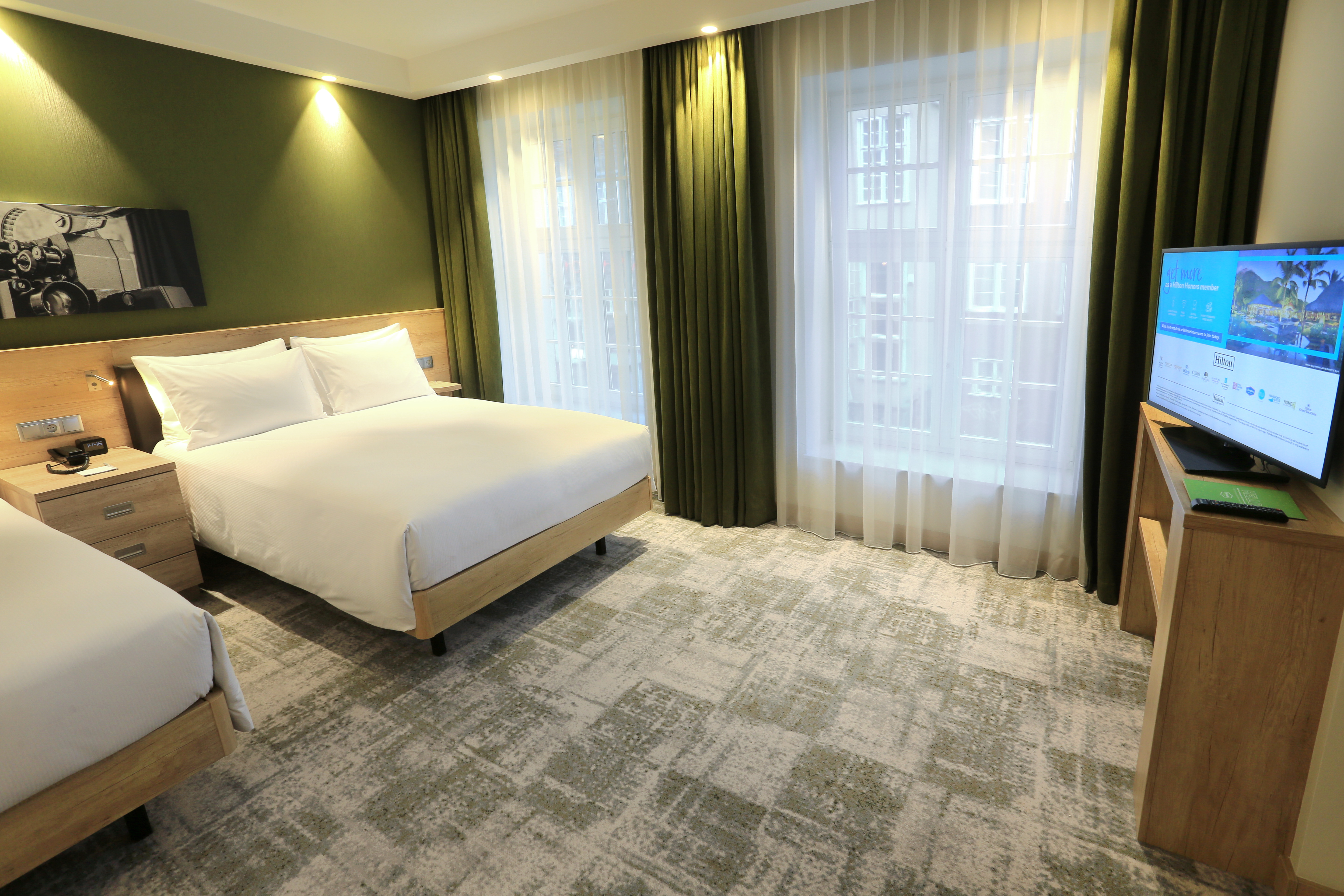 Double Queen Size Bed