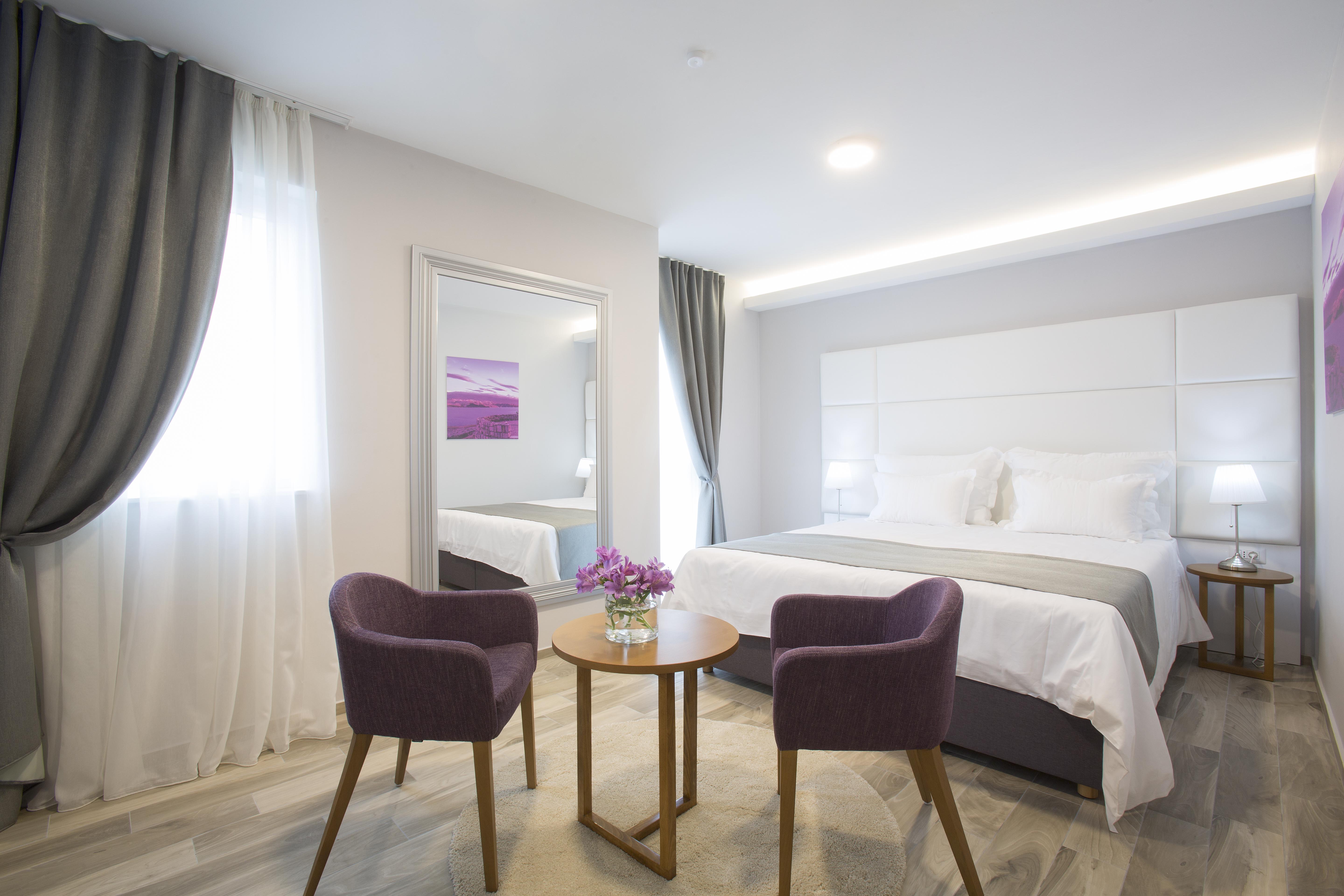 Double or Twin Deluxe