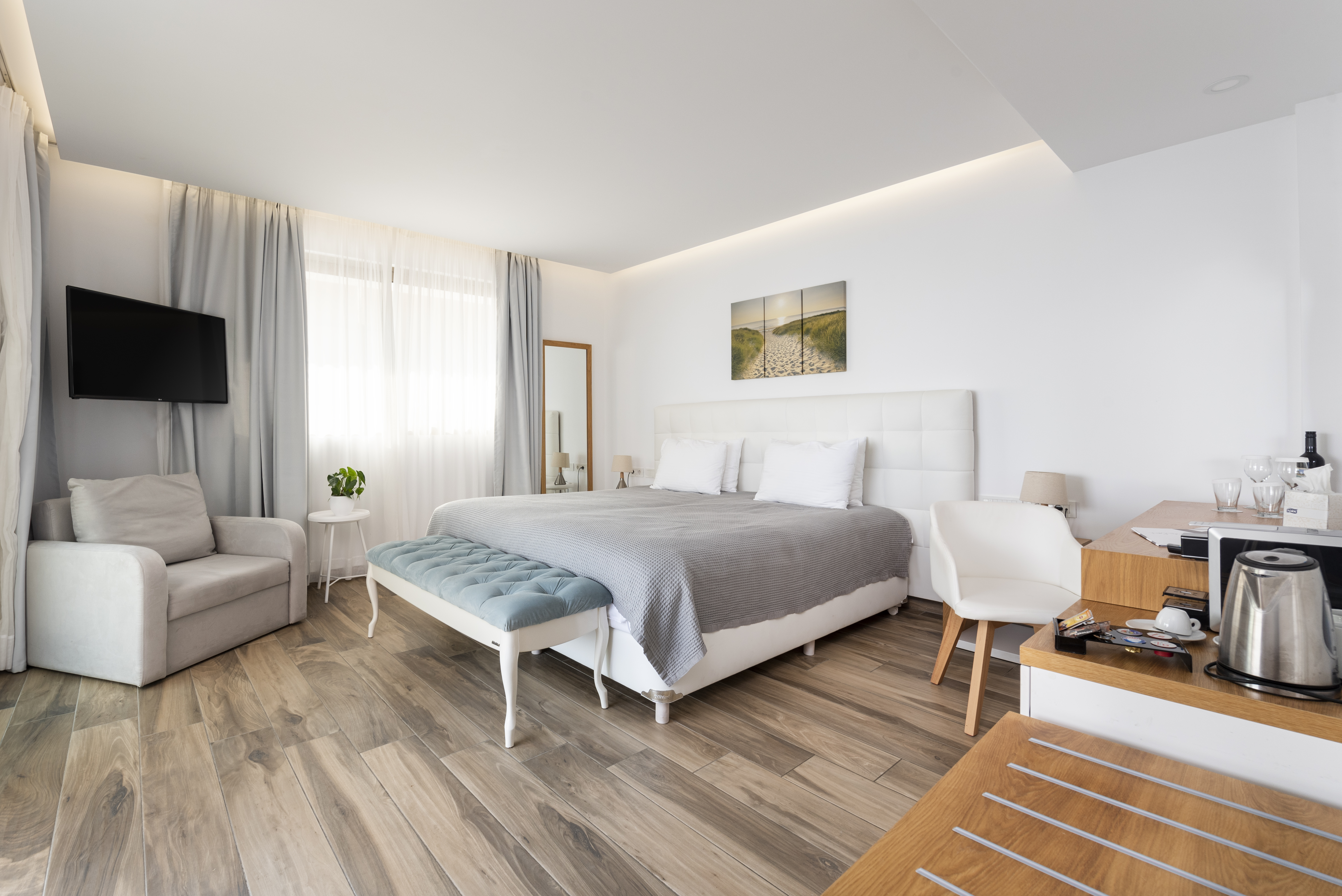 Junior Suite with Jacuzzi