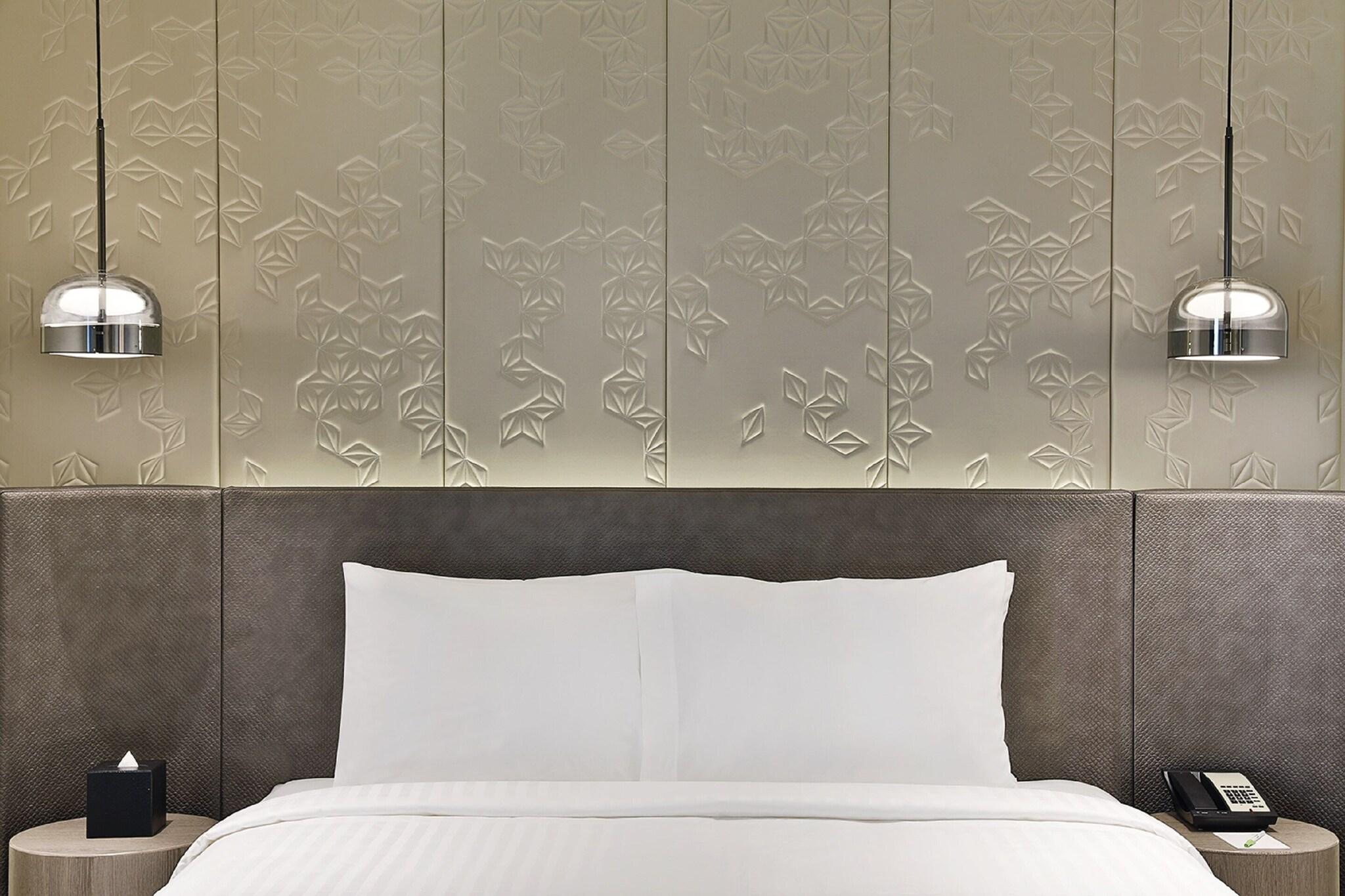 Double King Size Bed