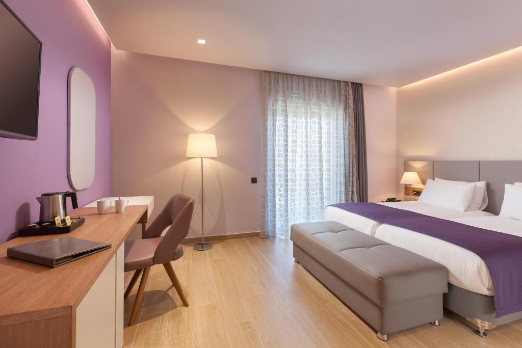 Junior Suite with Balcony