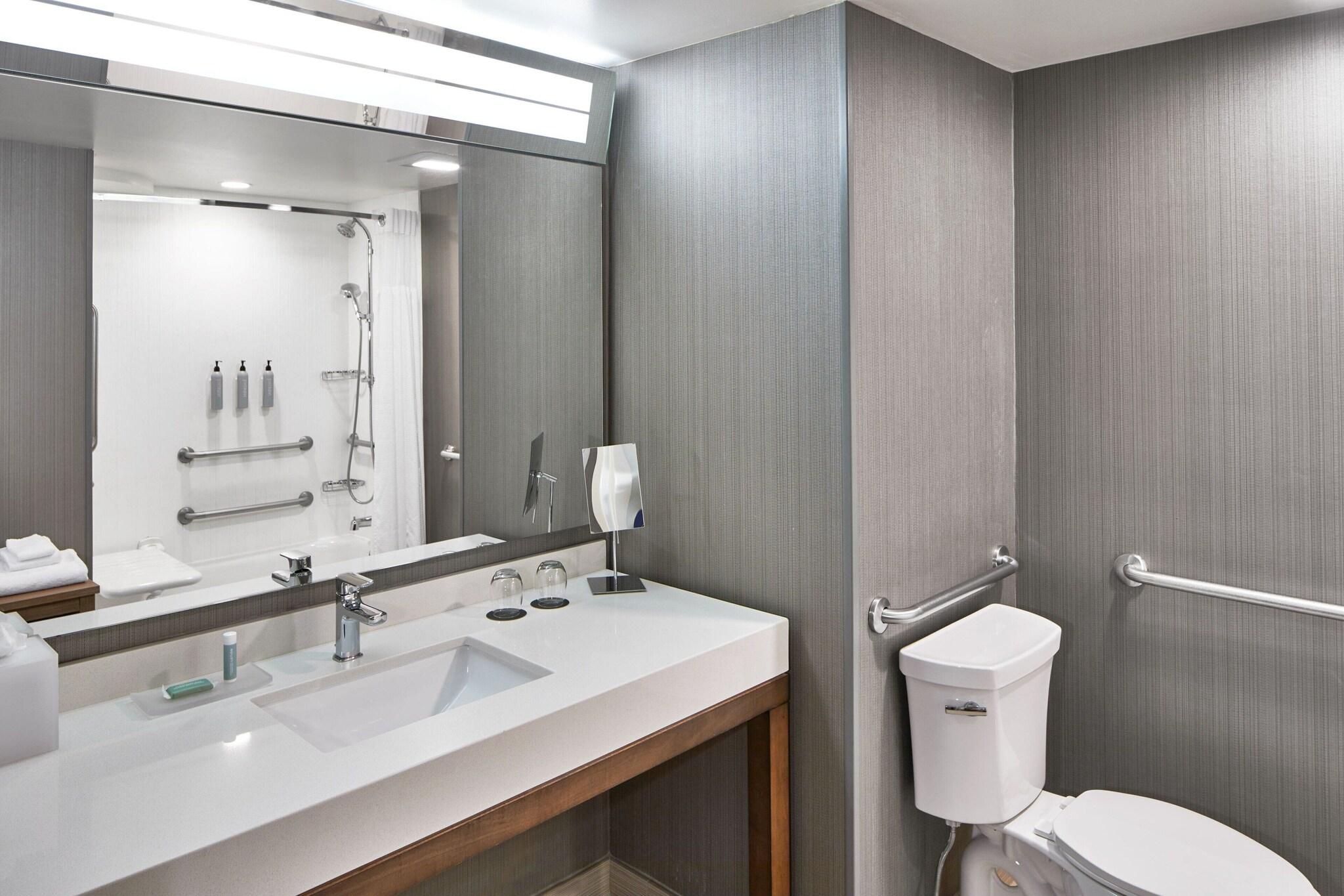 Quadruple Two Queen Beds