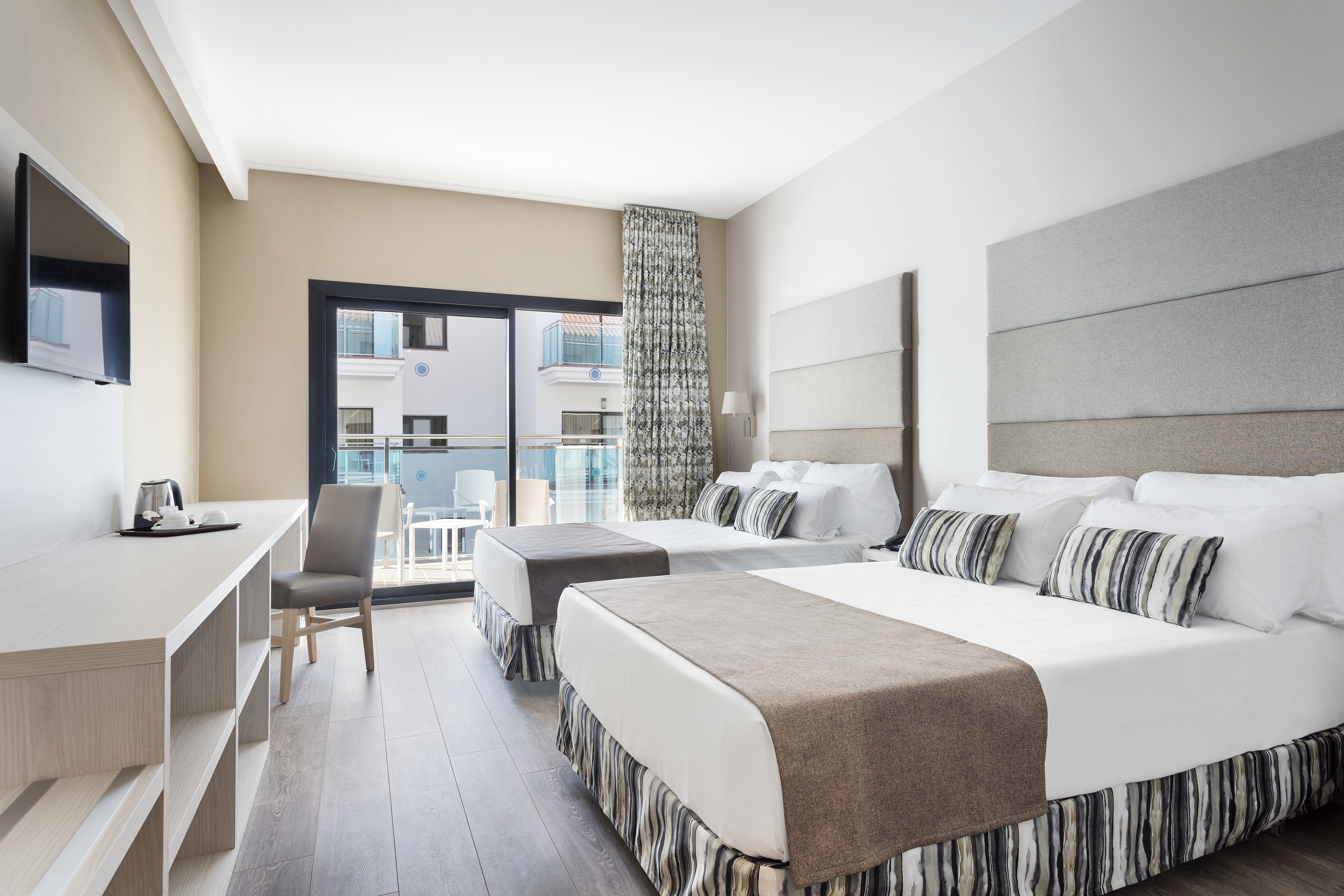 Double or Twin Superior