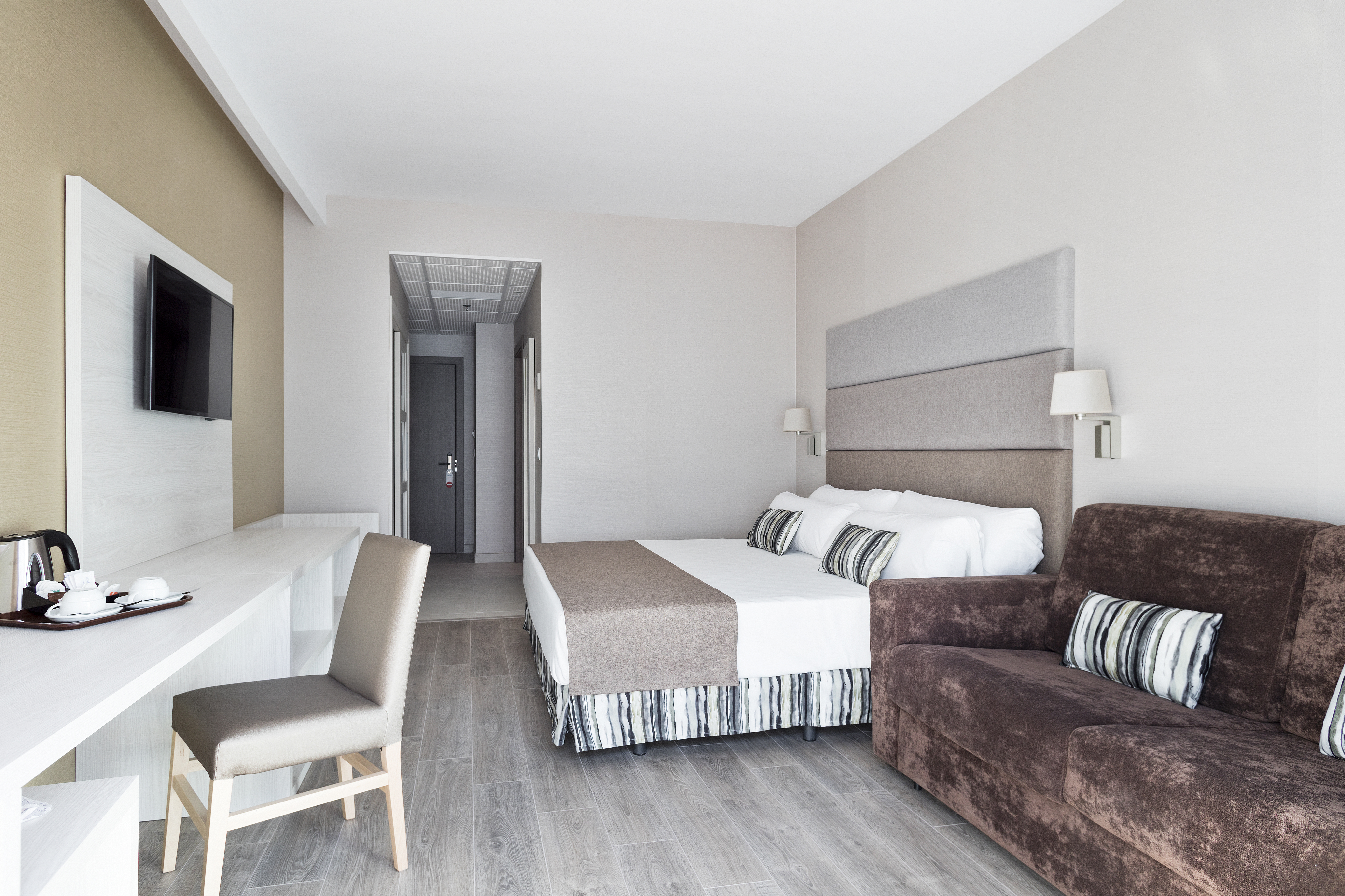 Double Single Superior