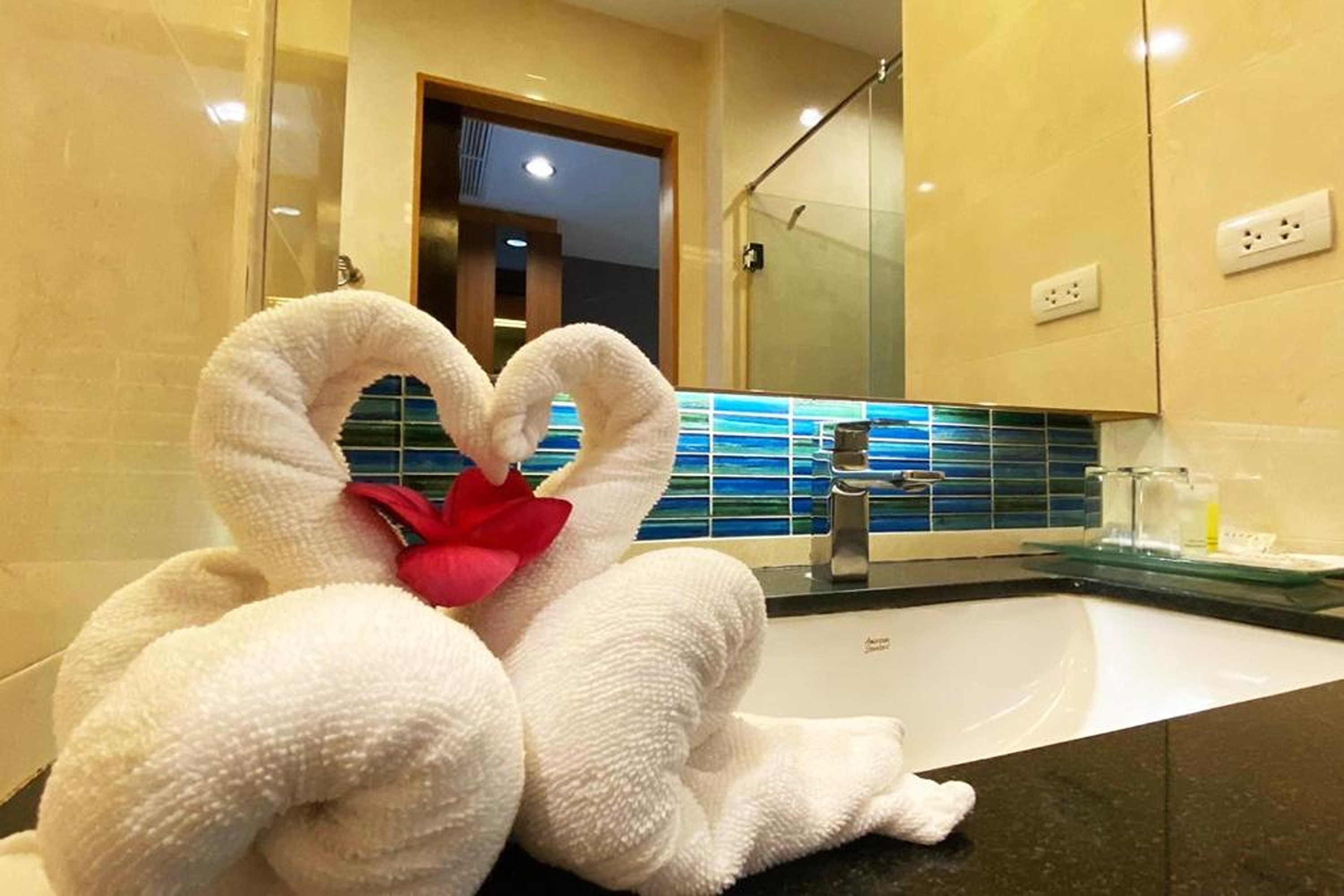 Junior Suite King Bed One Bedroom 