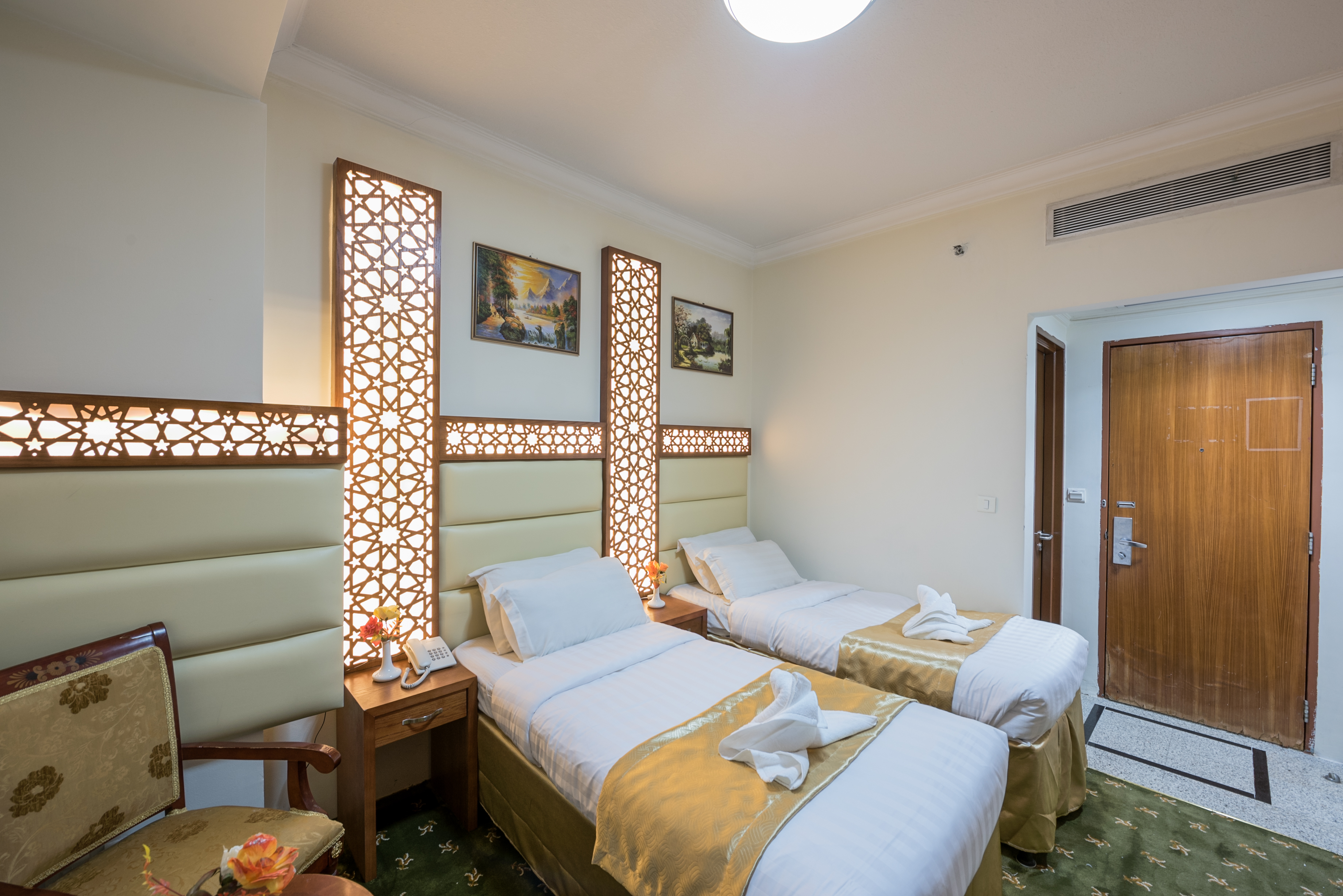 Double or Twin Standard