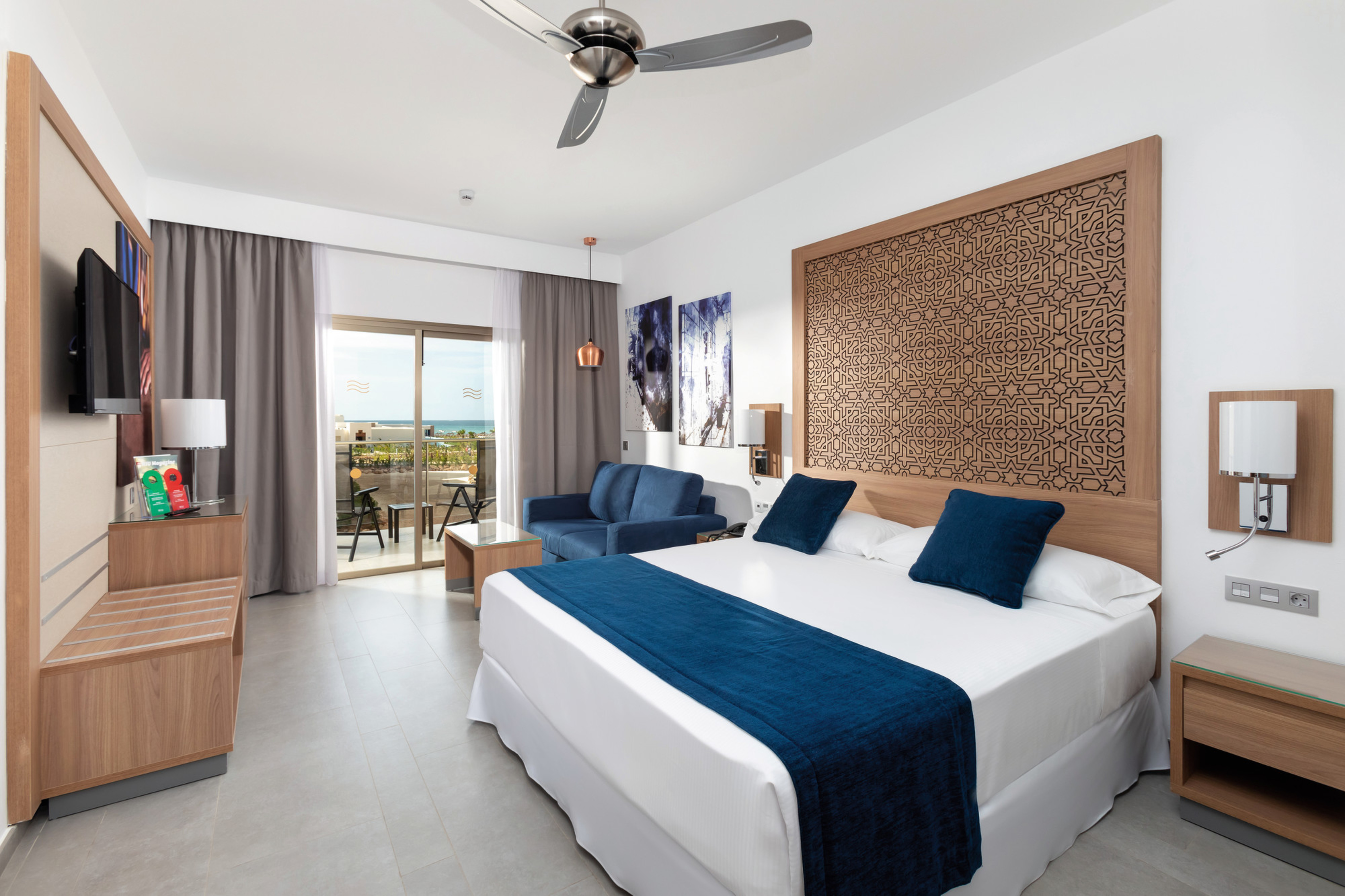 Family Room Standard