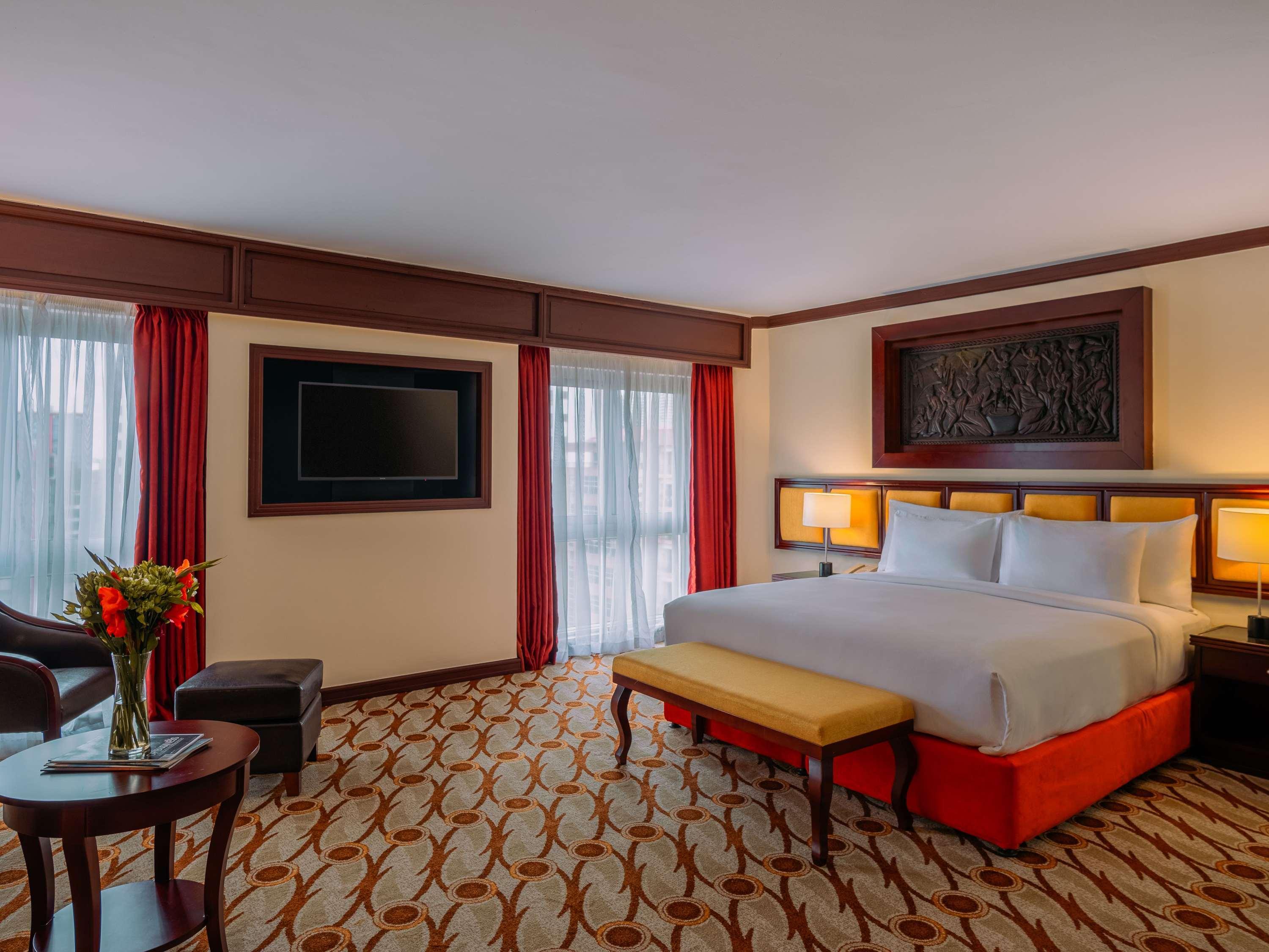 Room Executive King Bed