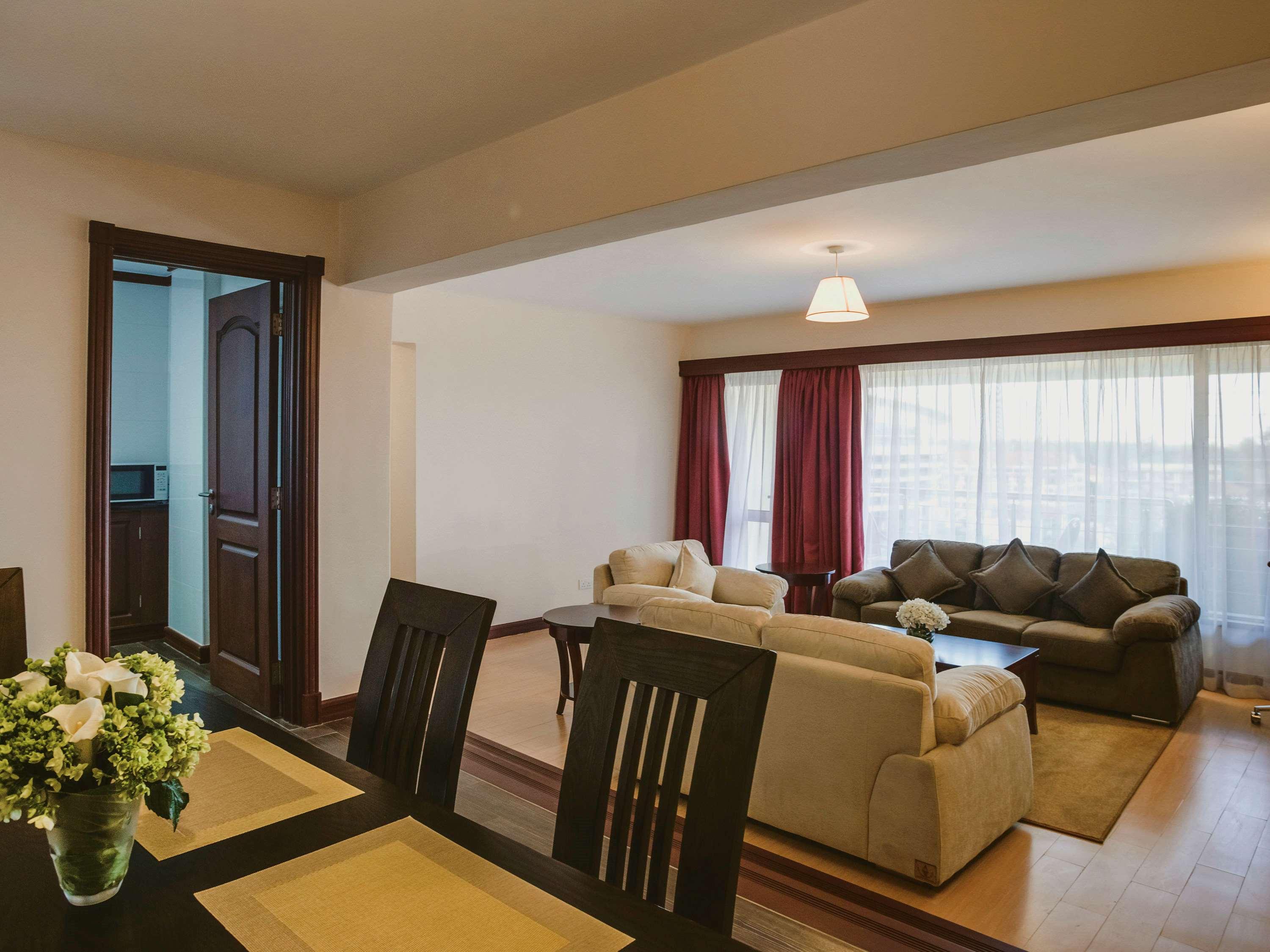 Apartment King Size Bed