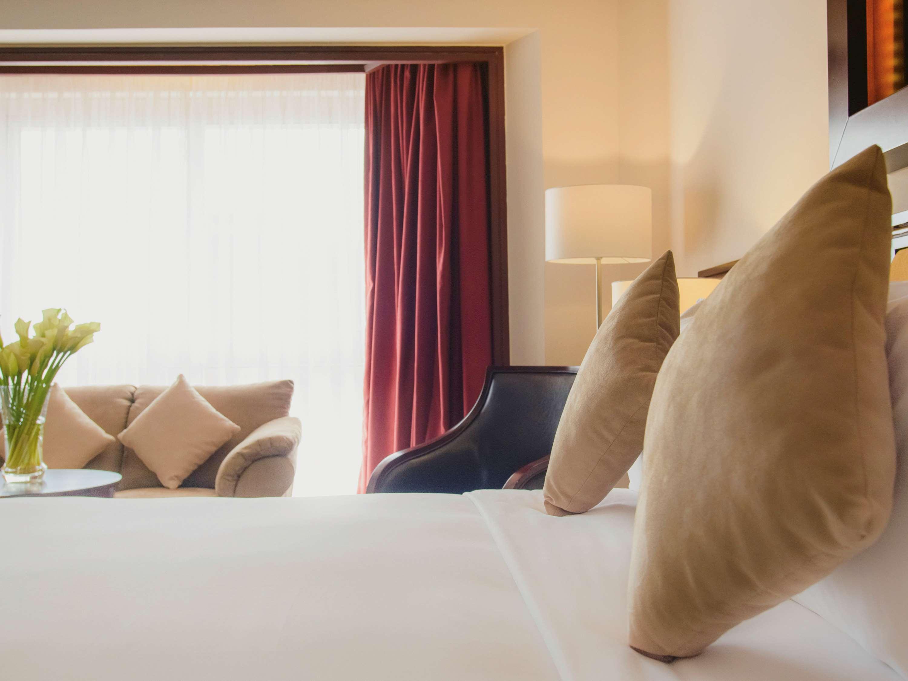 Room Deluxe King Bed