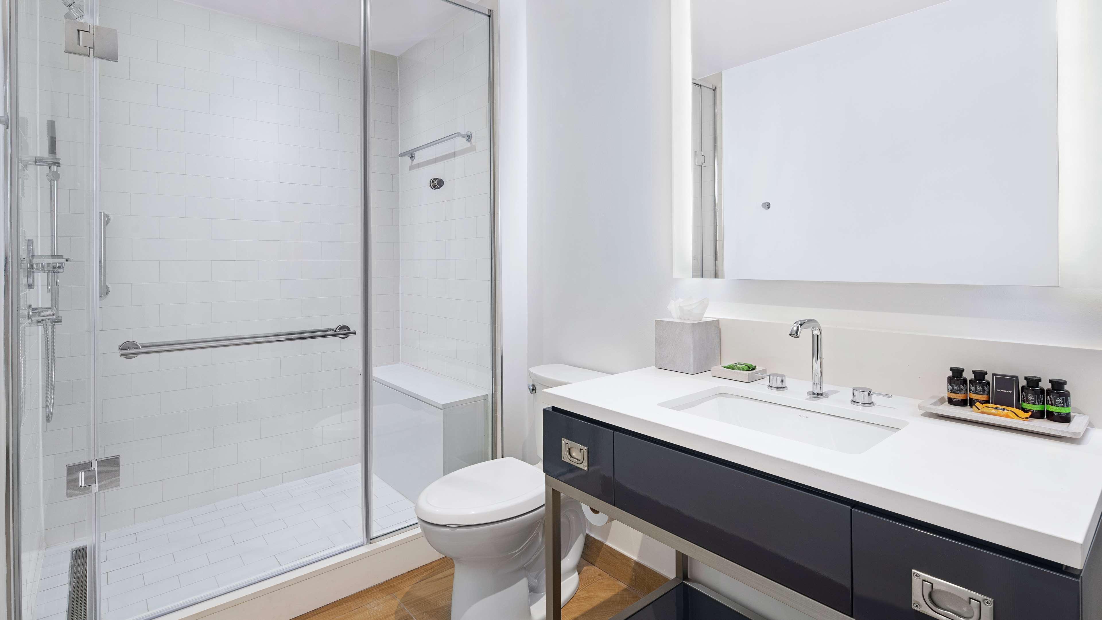 Double City View King Bed