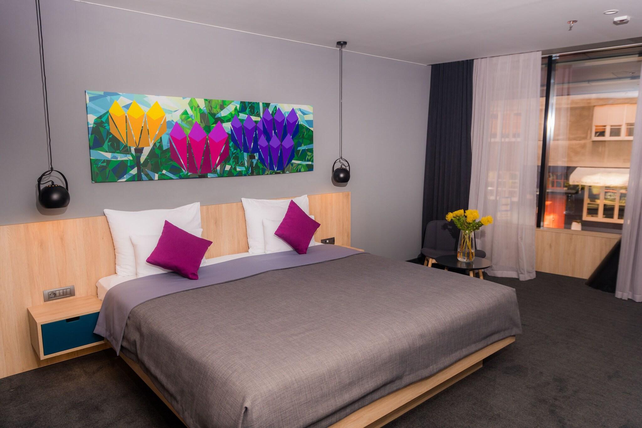 Double King Size Bed