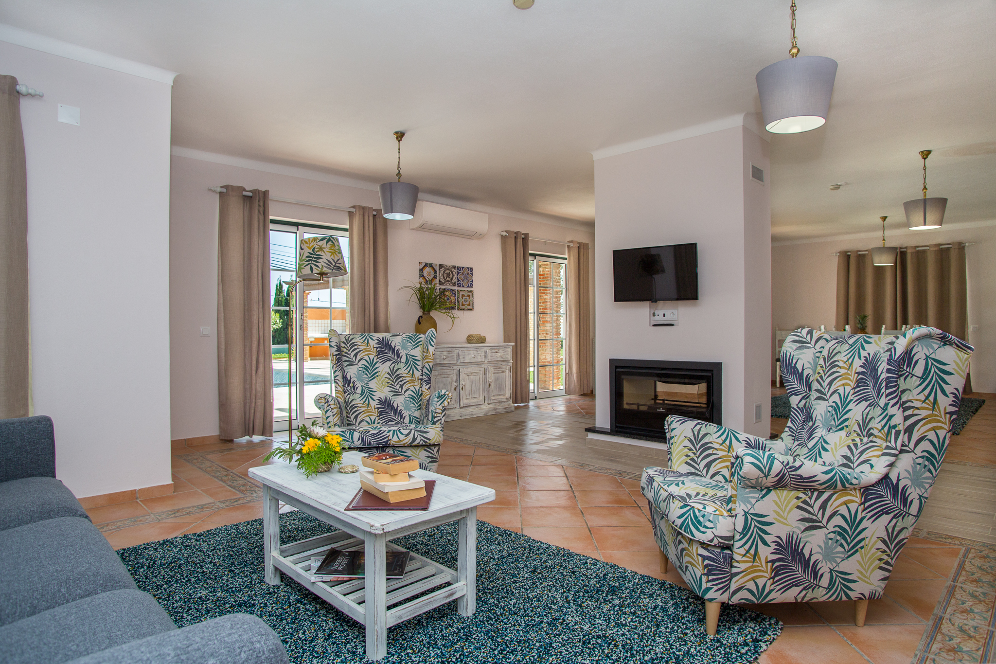 Villa Four Bedrooms with Private Pool