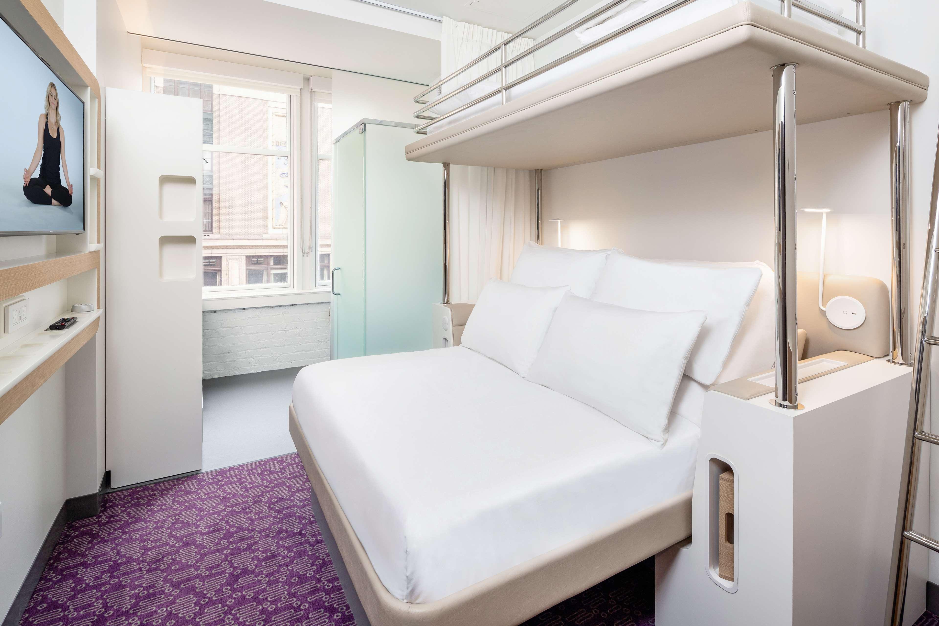 Room Premium Queen Bed