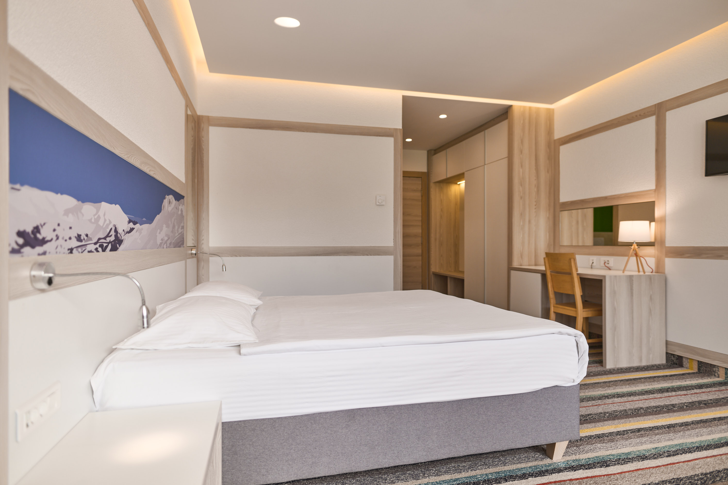 Double or Twin King Size Bed