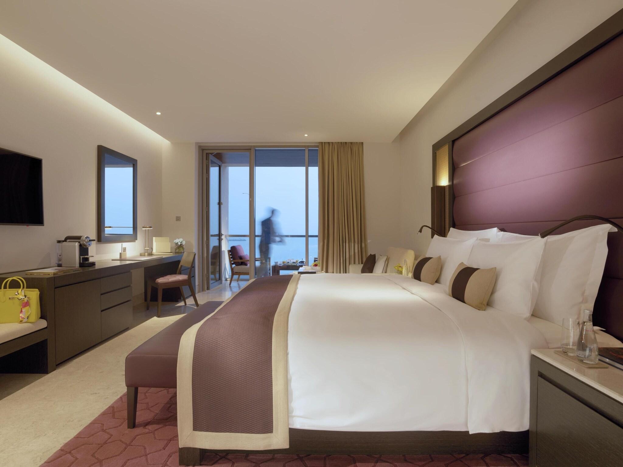 Family Room Superior