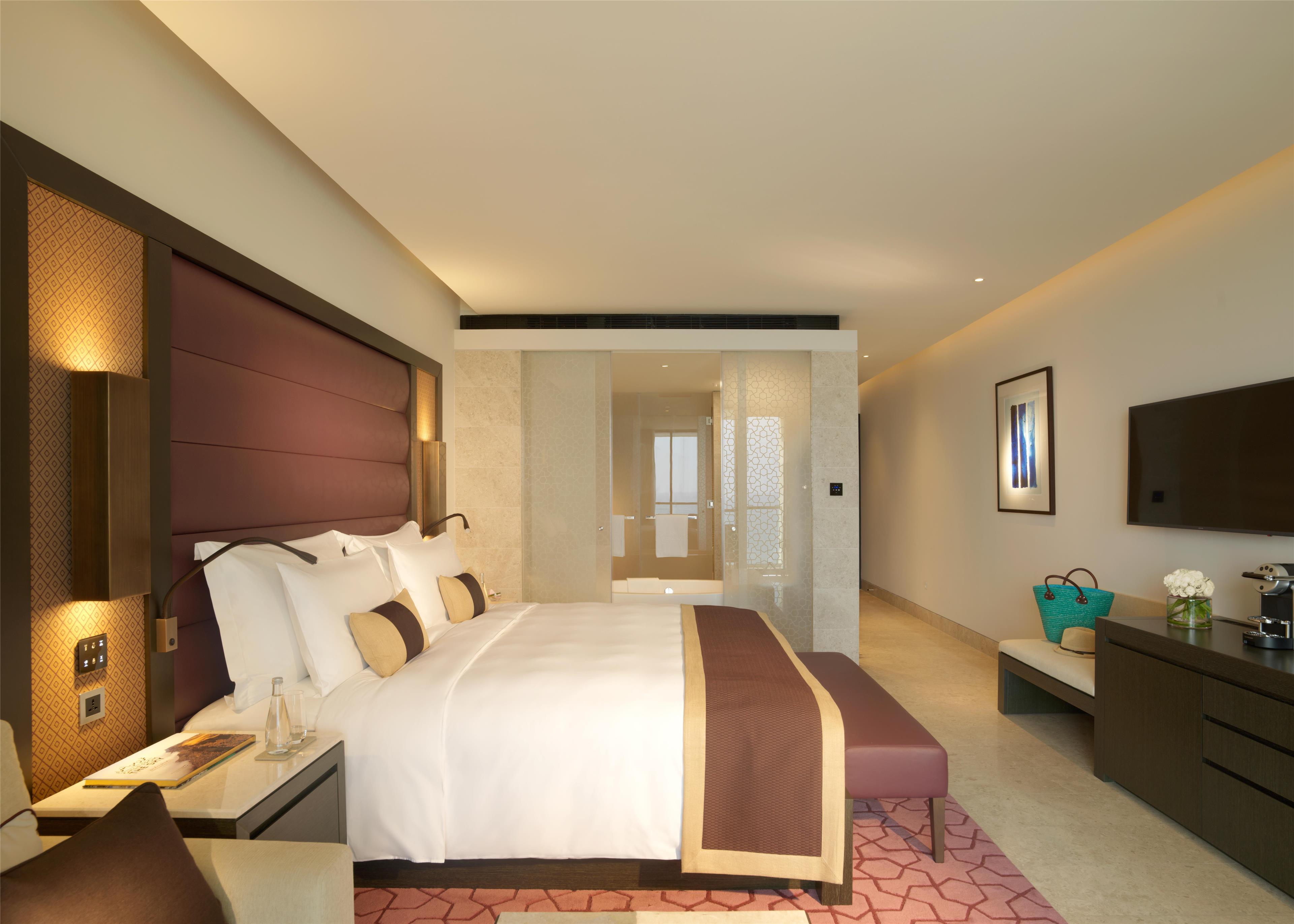 Room Superior King Bed