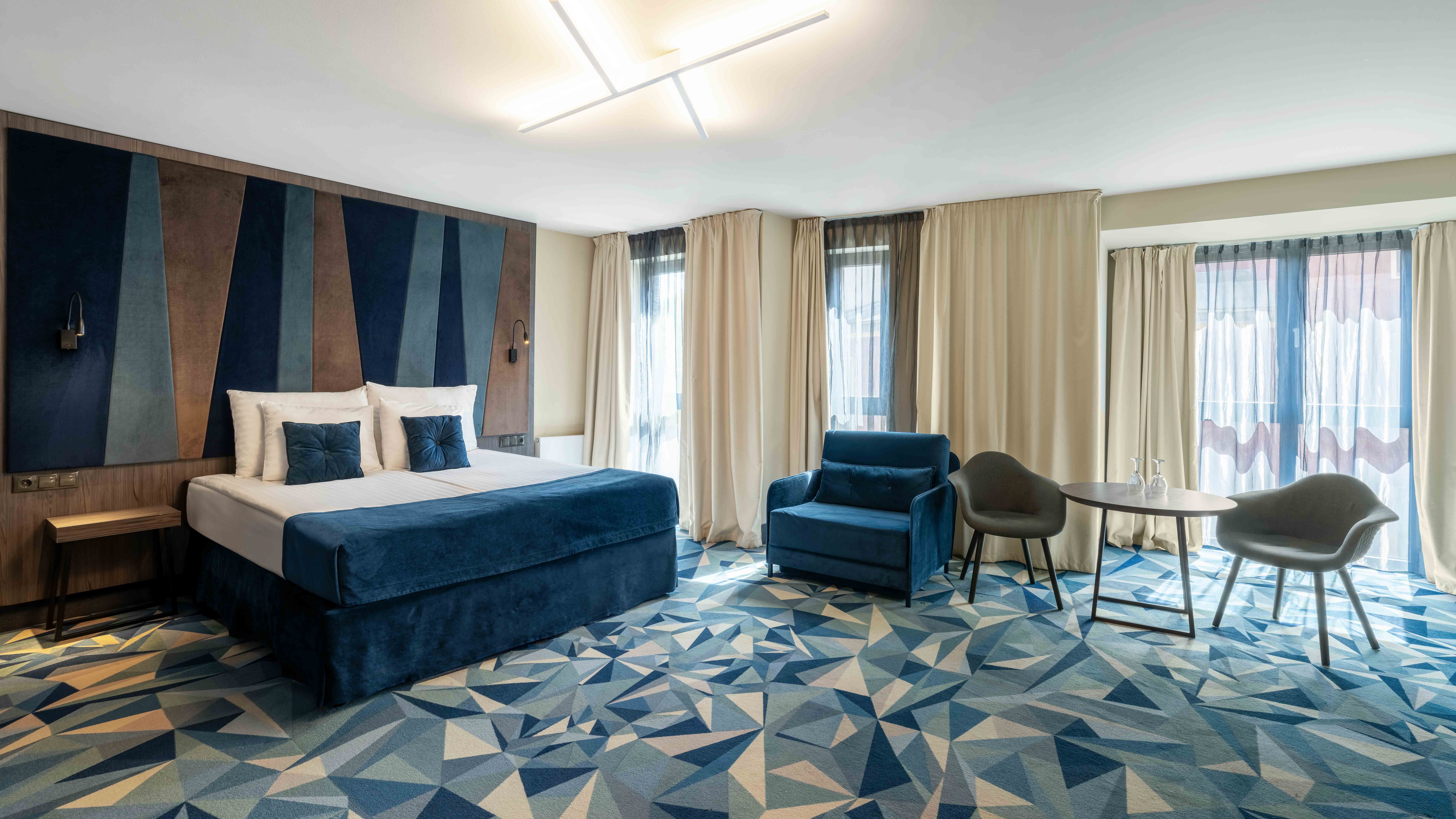 Double or Twin Superior