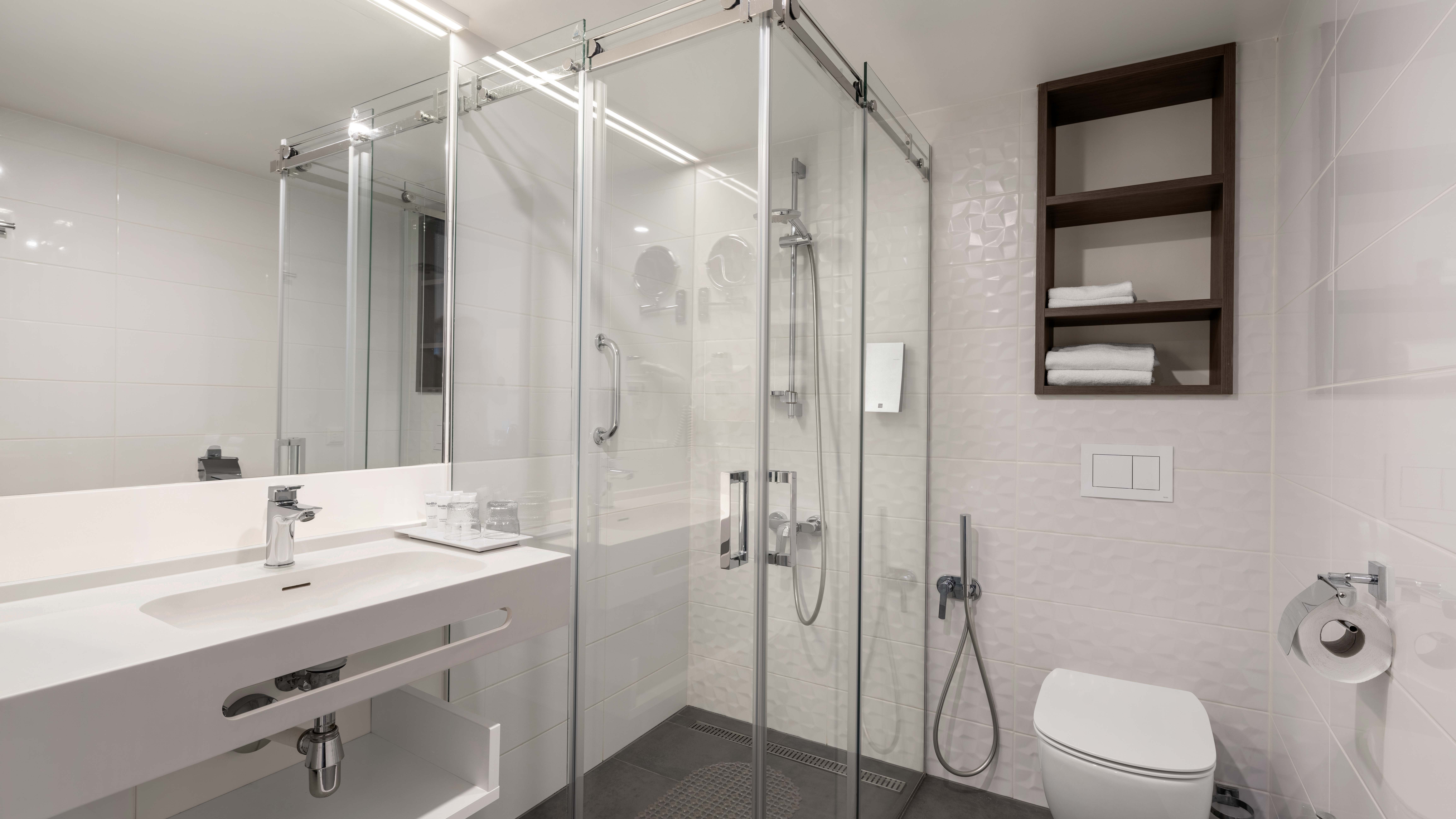 Double or Twin Standard