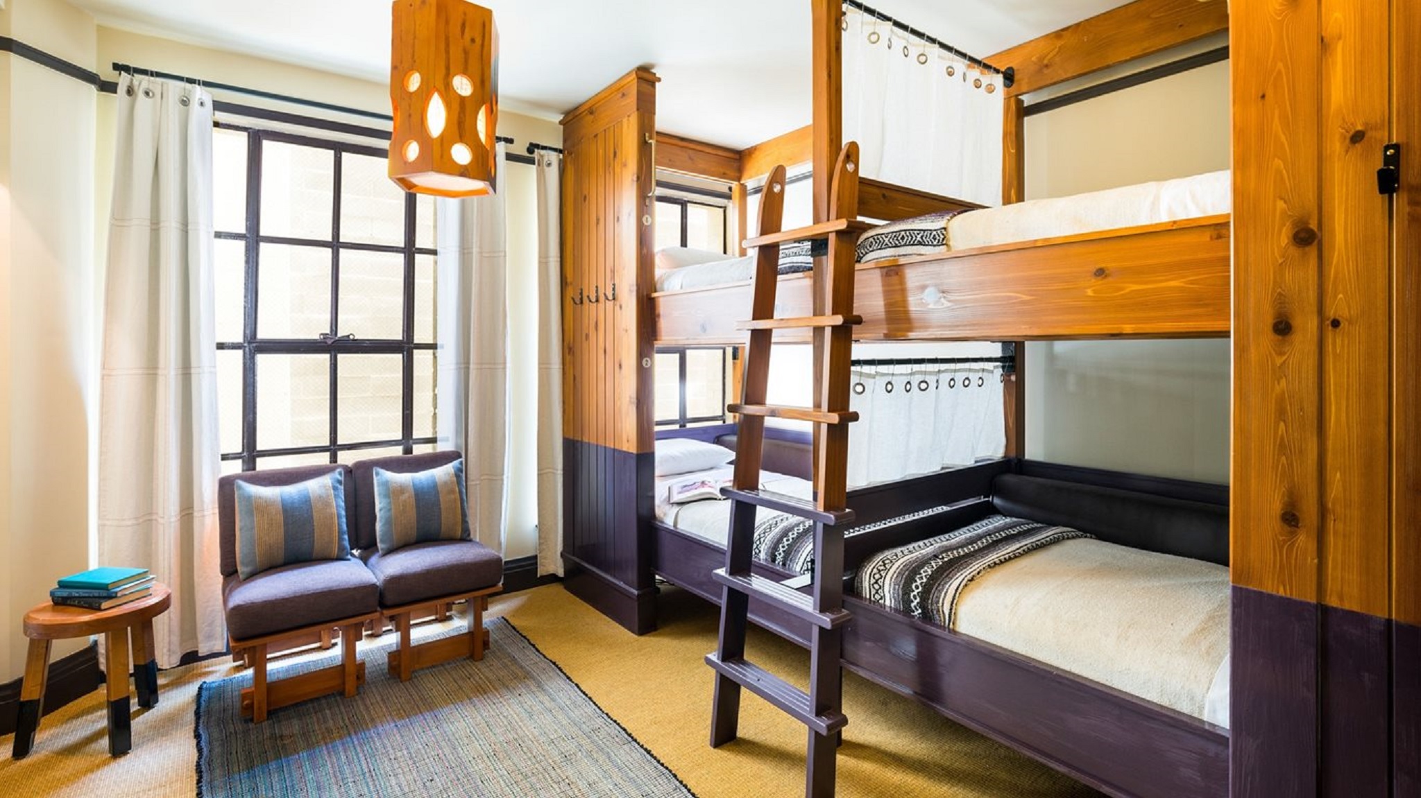 Bed in Dormitory Standard