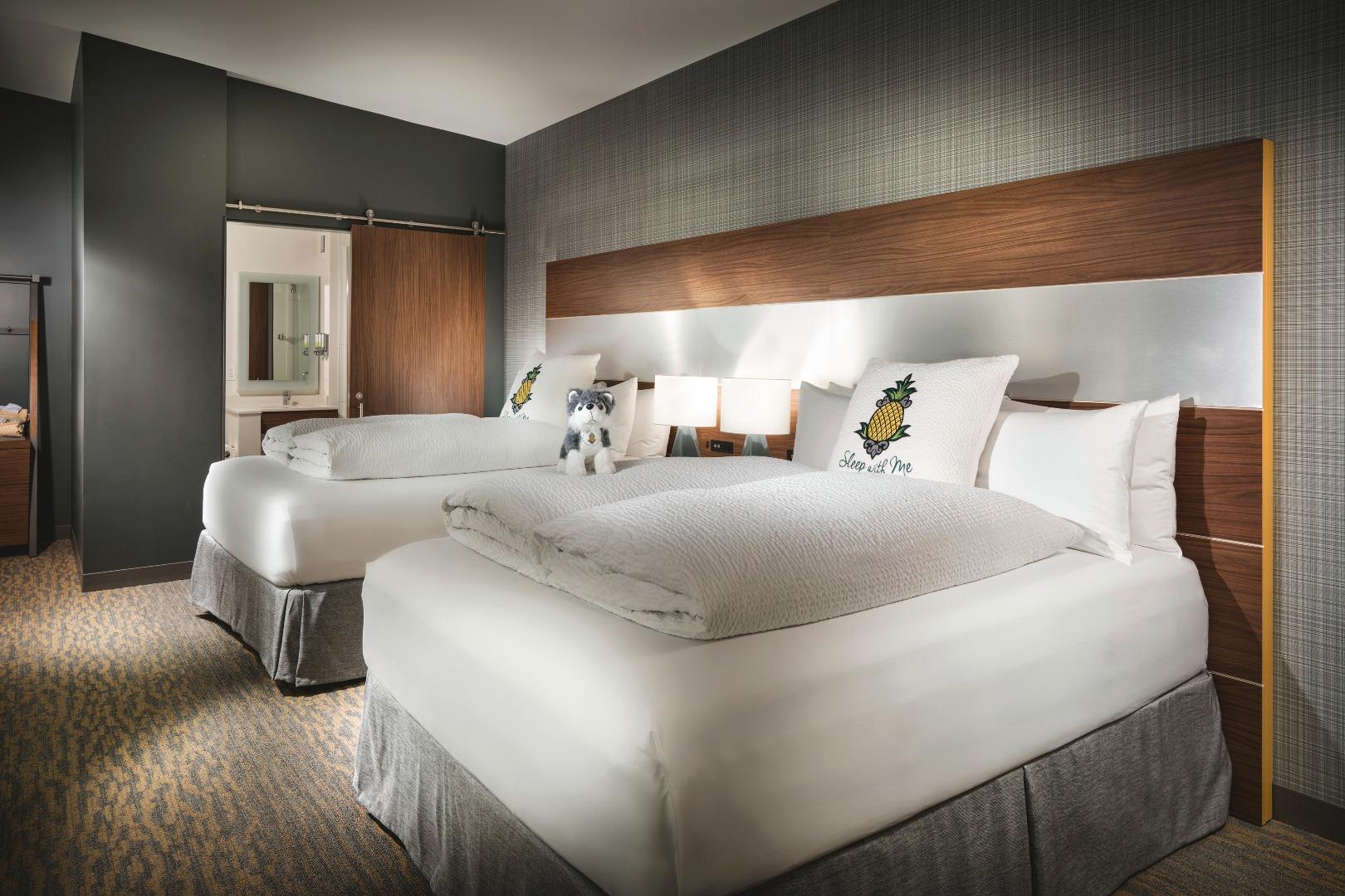 Suite Two Queen Beds