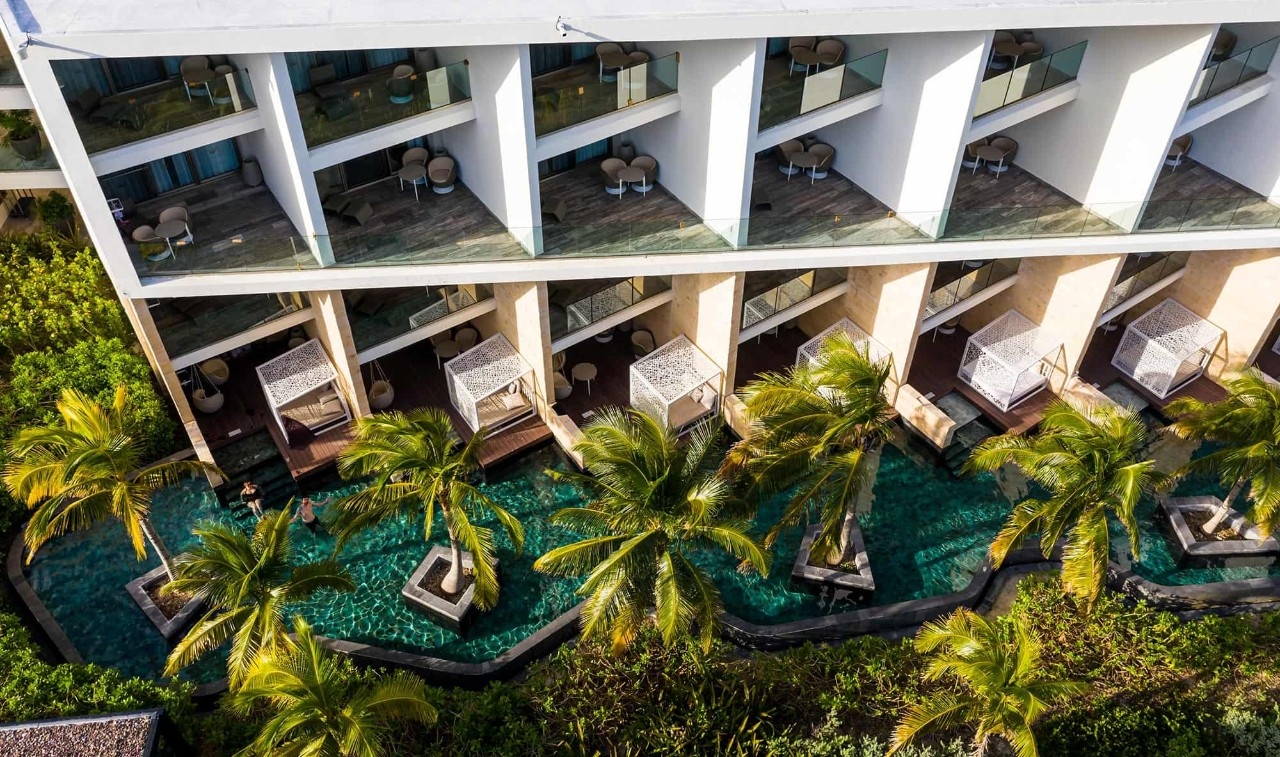Family Room Beach Front
