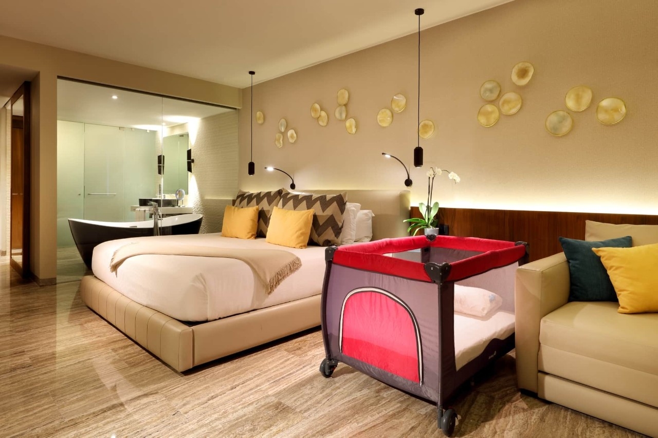 Family Room Beach Front