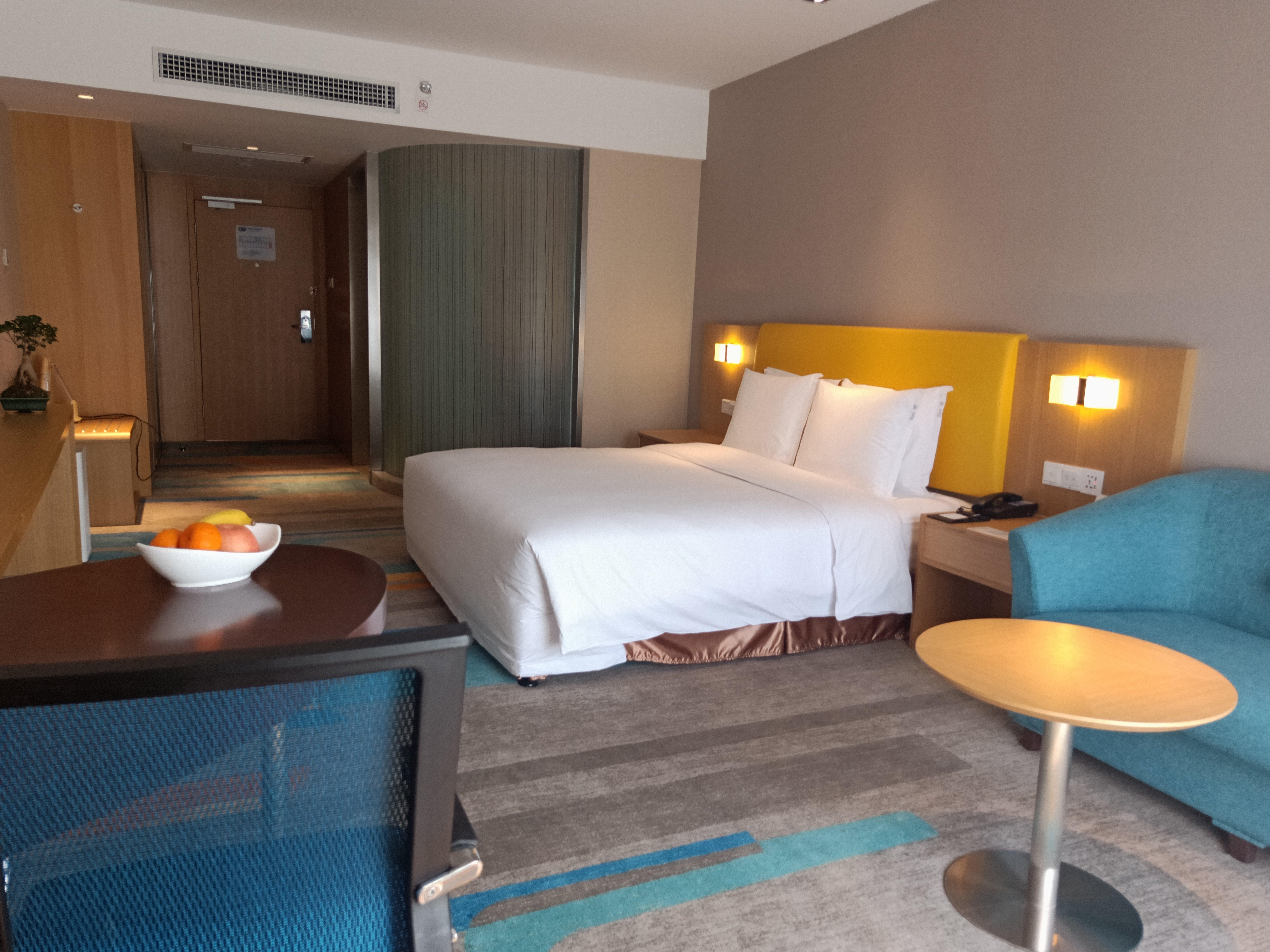 Double Accessible King Size Bed