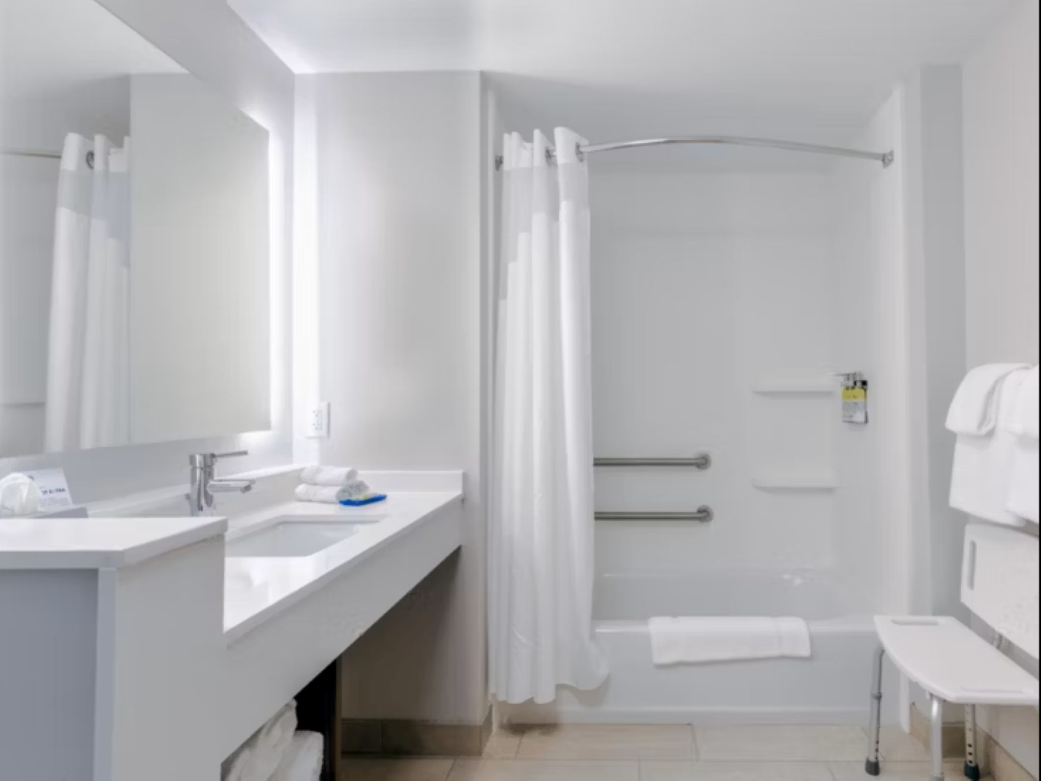 Double Accessible King Size Bed