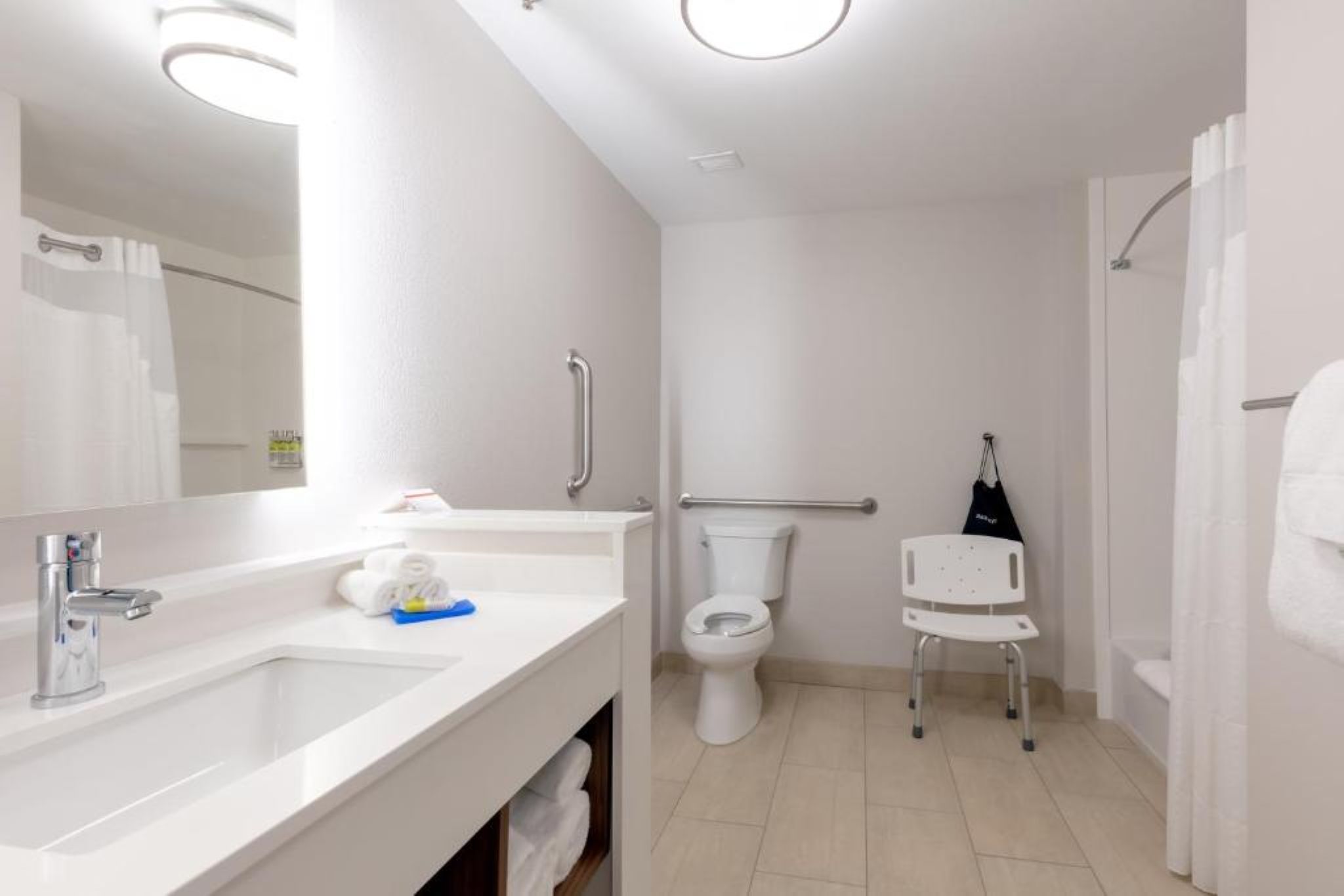 Room Accessible-two Queen Beds