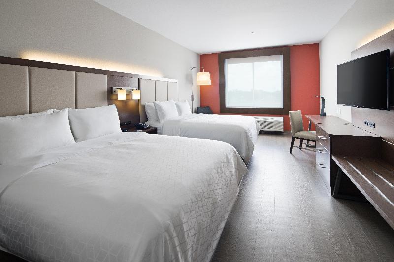 Double Two Queen Beds