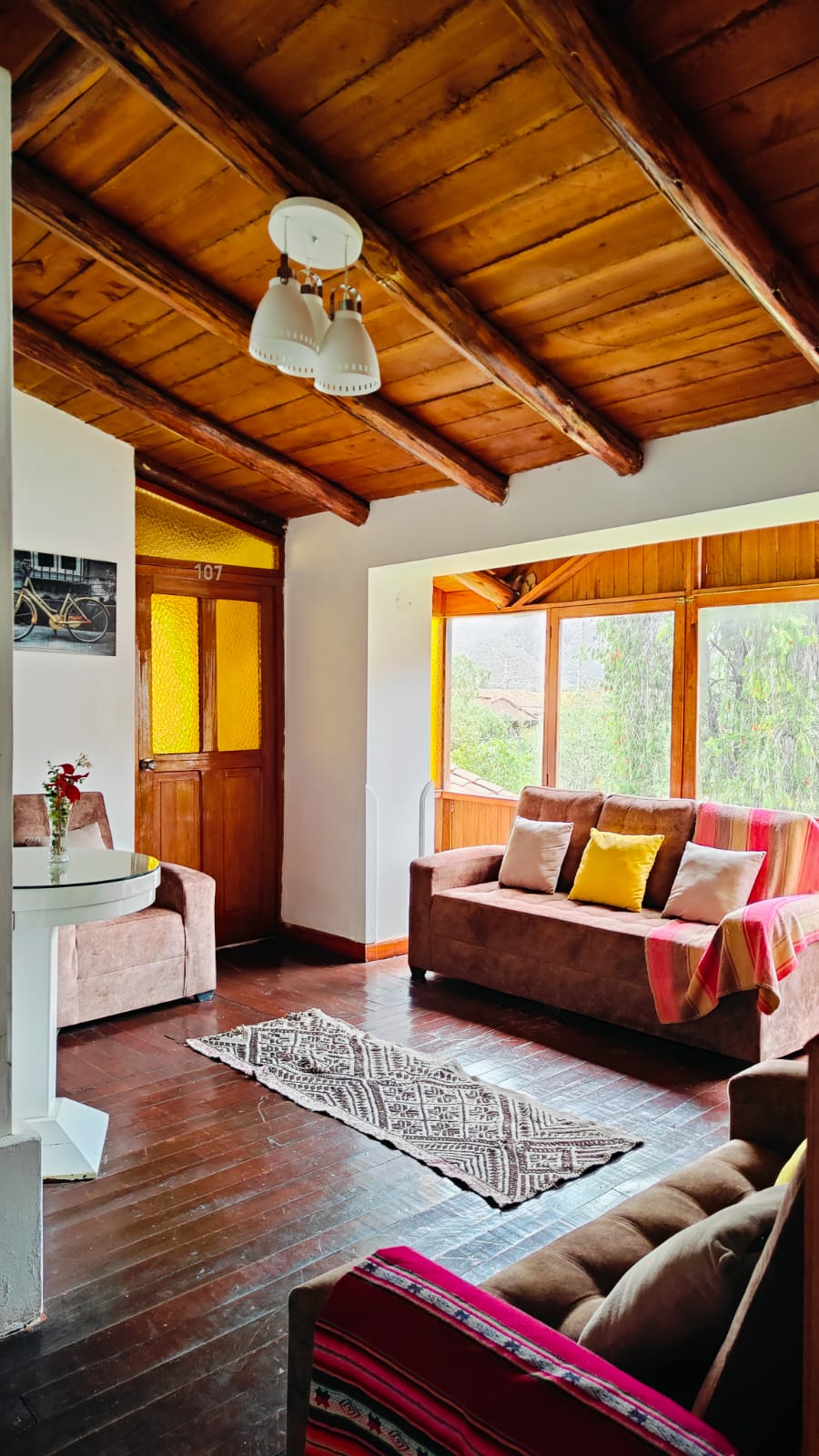 Home Two Bedrooms One Bathroom