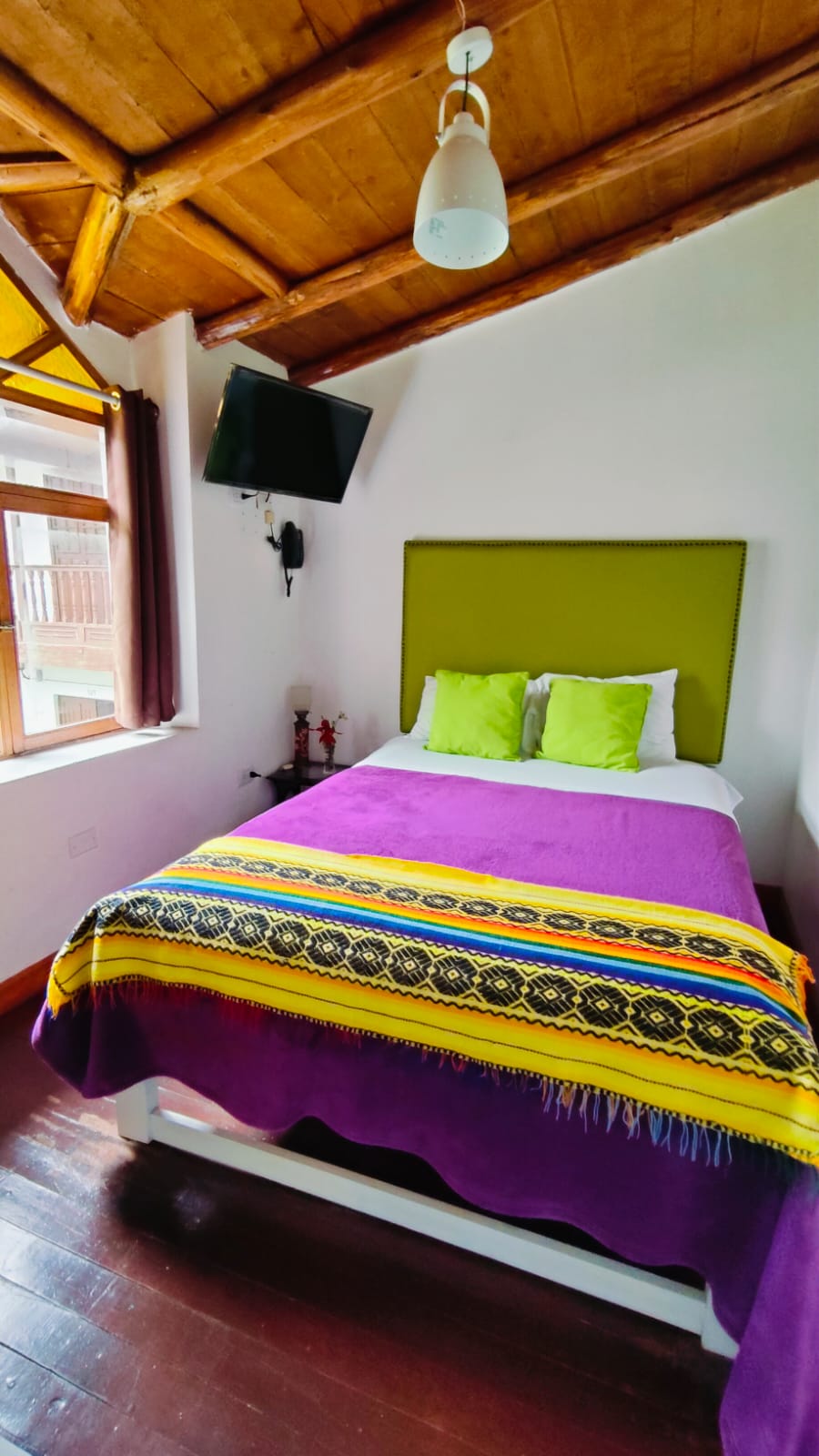 Home Two Bedrooms One Bathroom