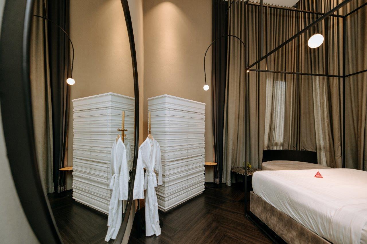 Double King Size Bed