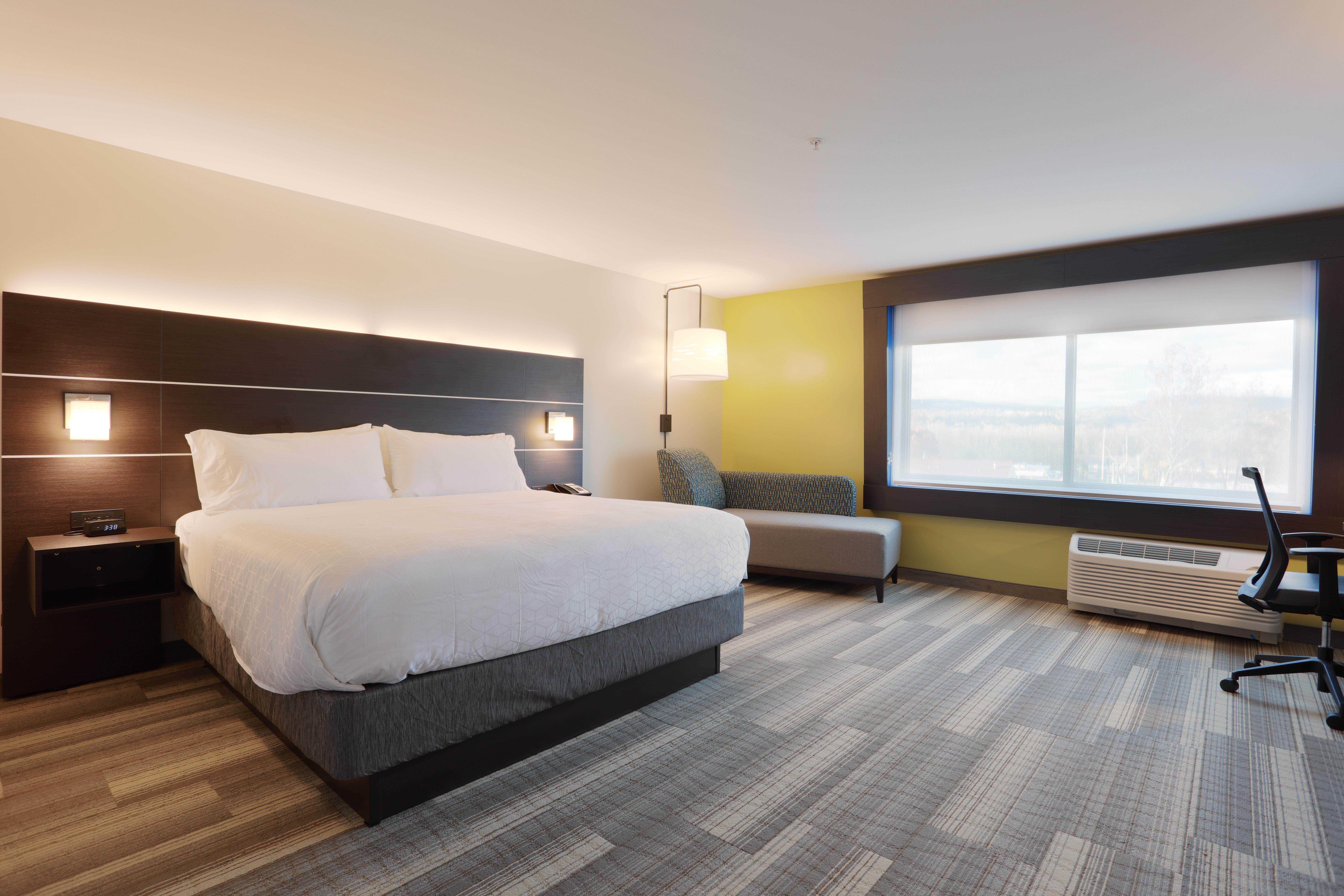 Room Accessible King Size Bed